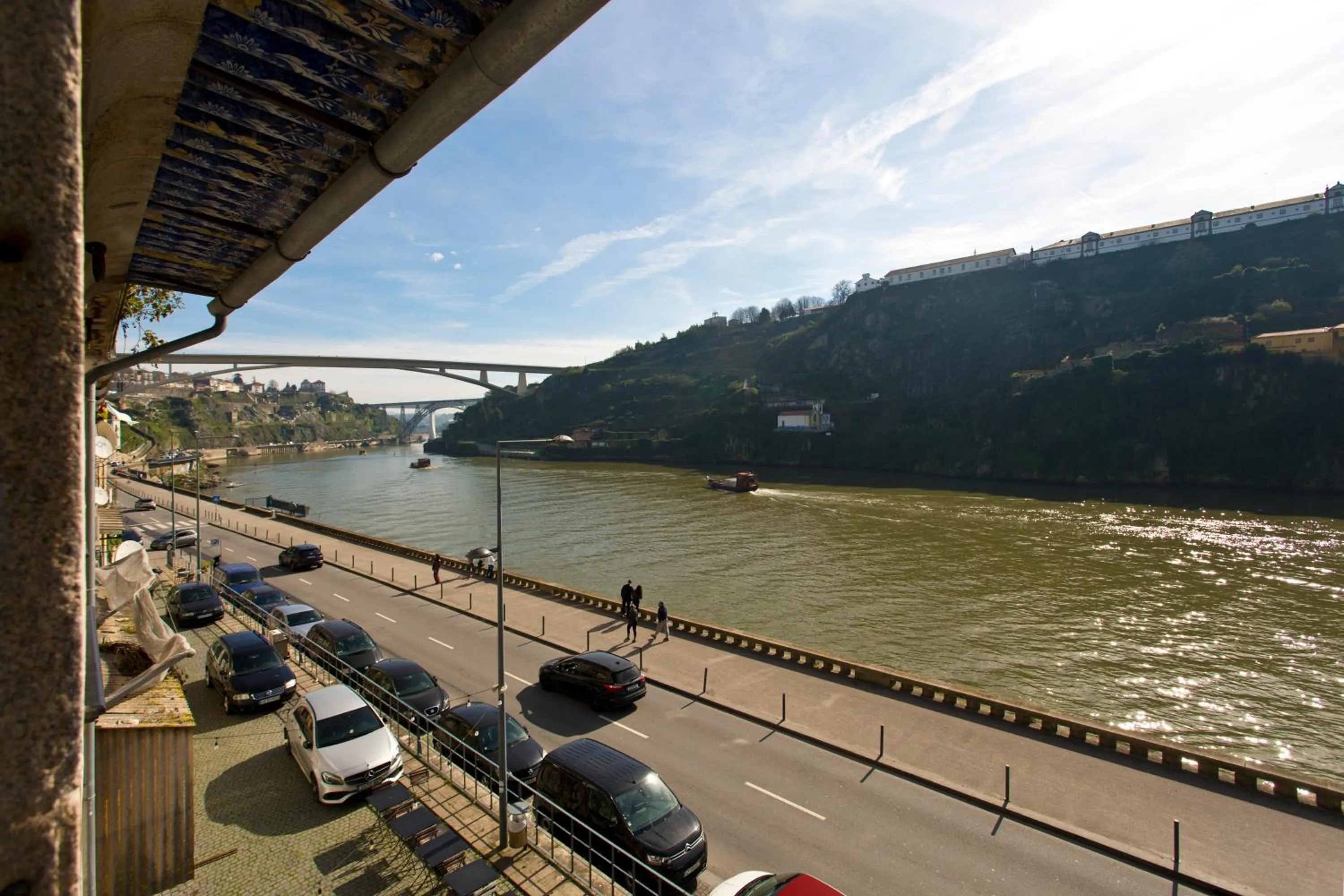 River view in RVA - Gustave Eiffel Apartments