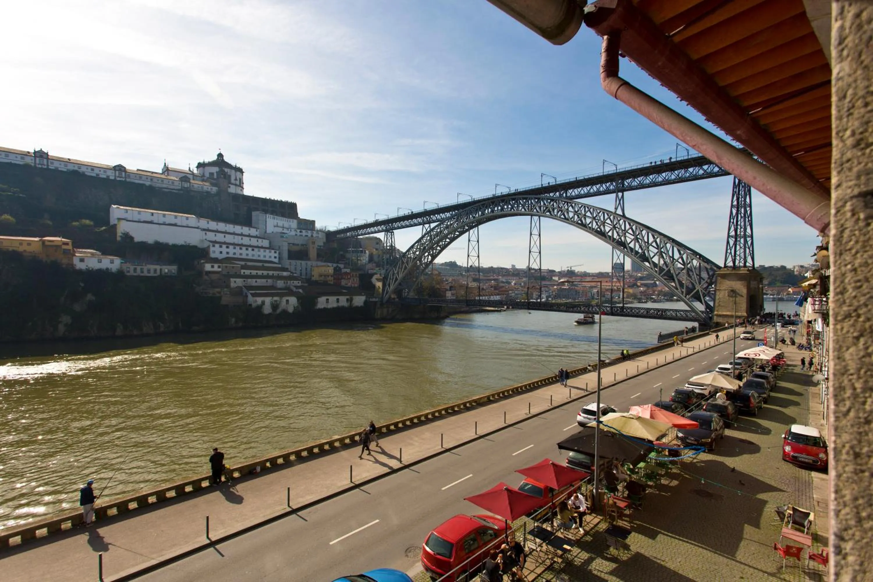 River view in RVA - Gustave Eiffel Apartments