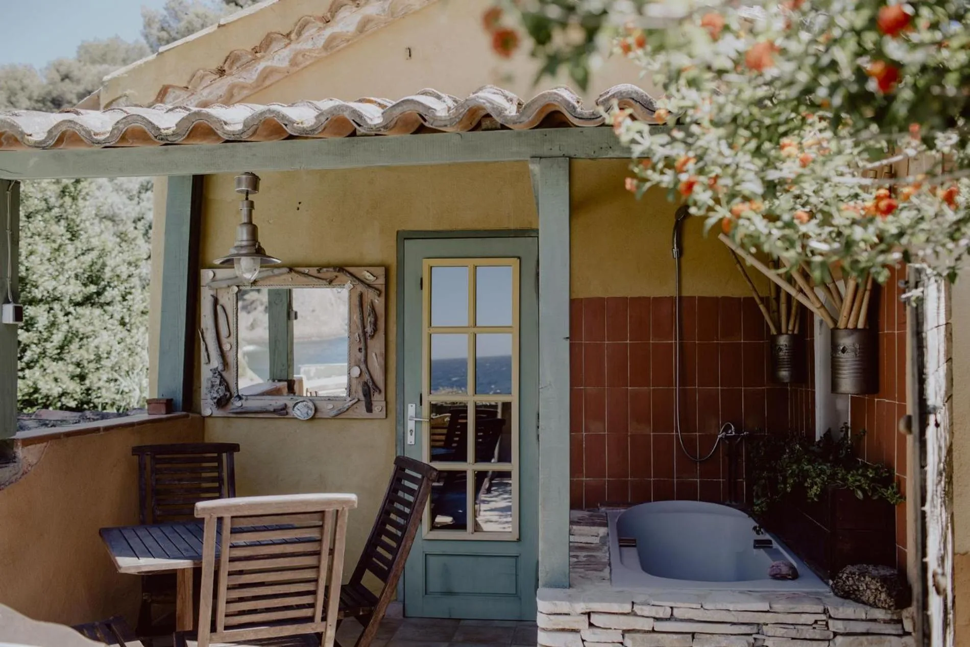 Patio in La Calanque de Figuerolles