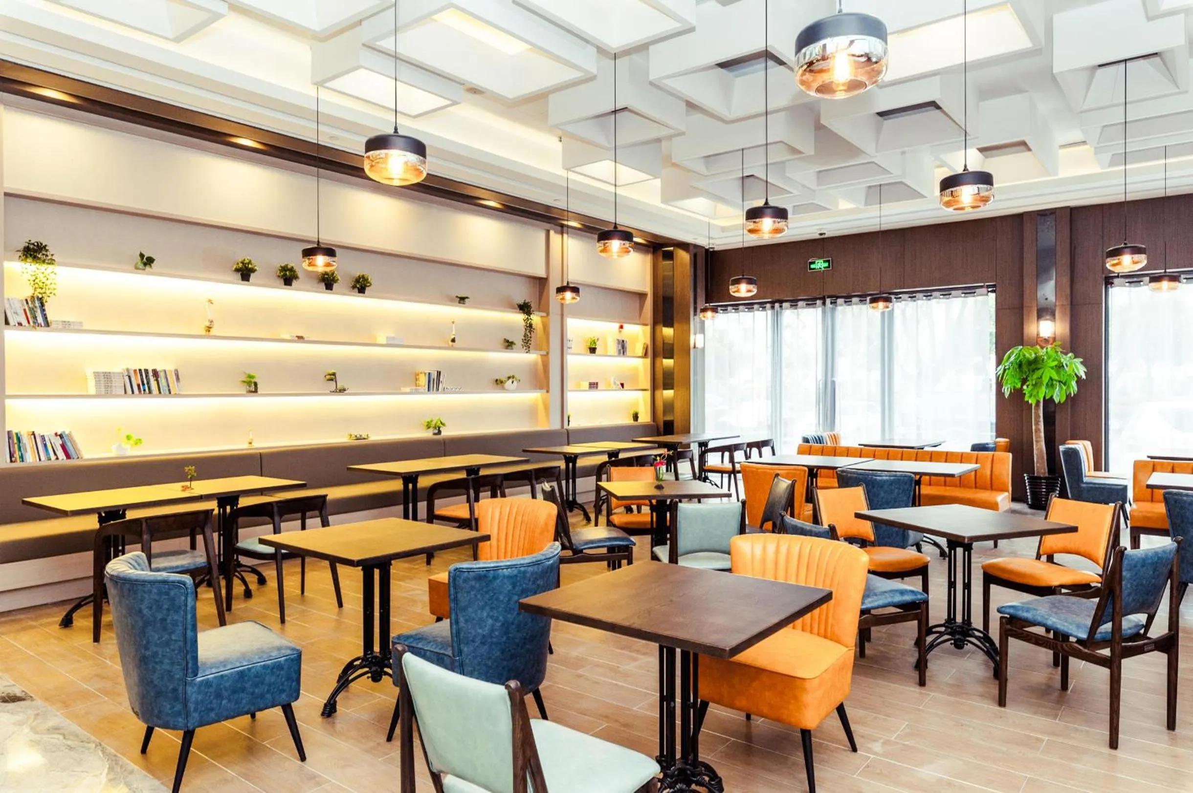 Atour Hotel Shanghai Pudong Airport