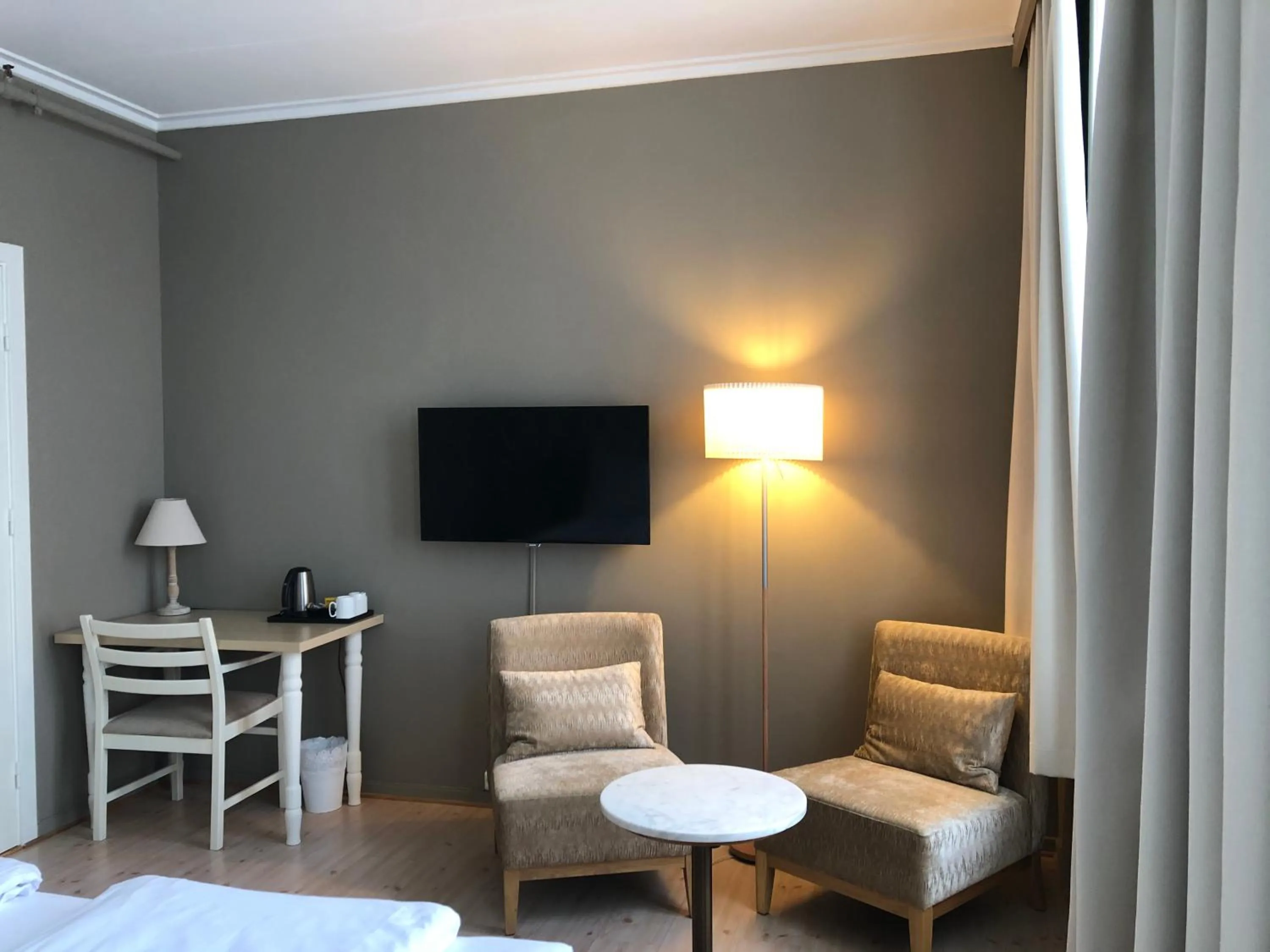 Photo of the whole room in Risør Hotel