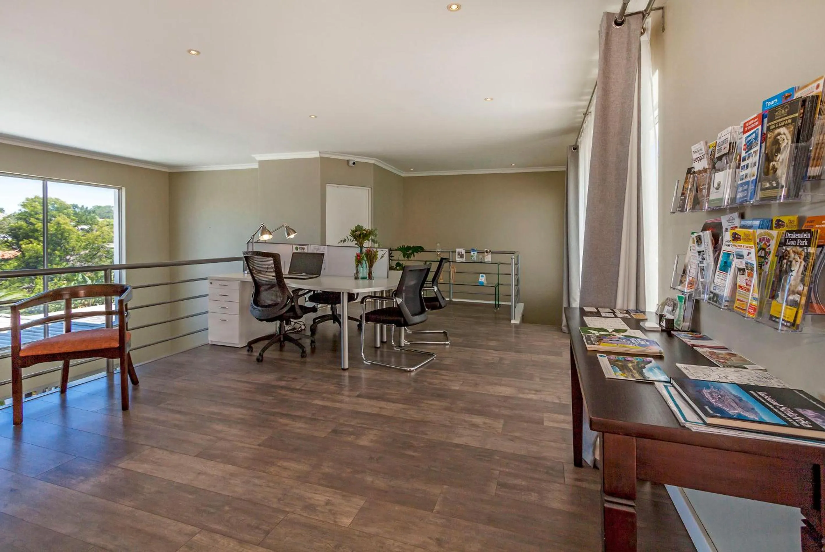 Lobby or reception in Morgen Guesthouse Somerset West