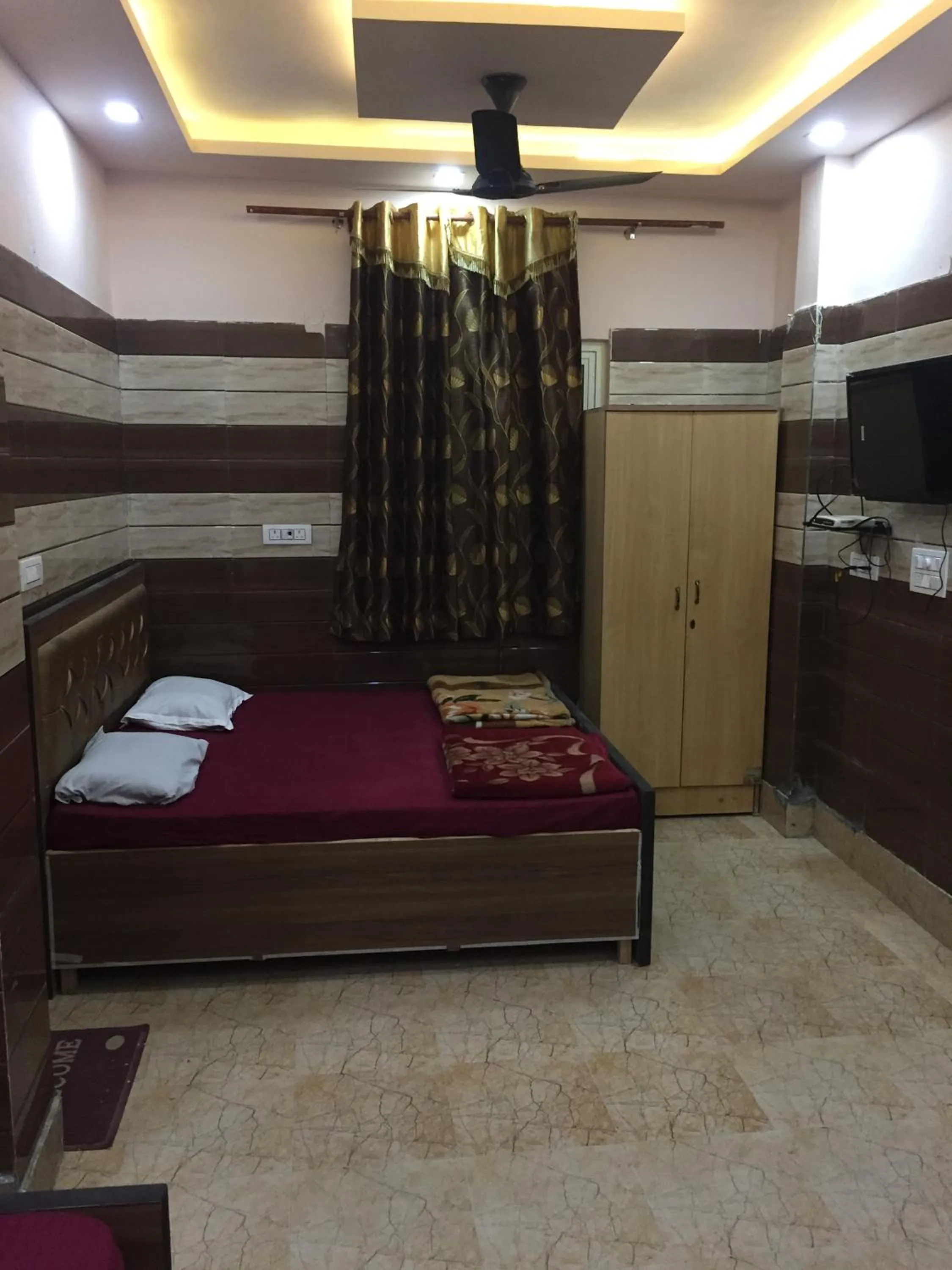 Bed in Royal Residency