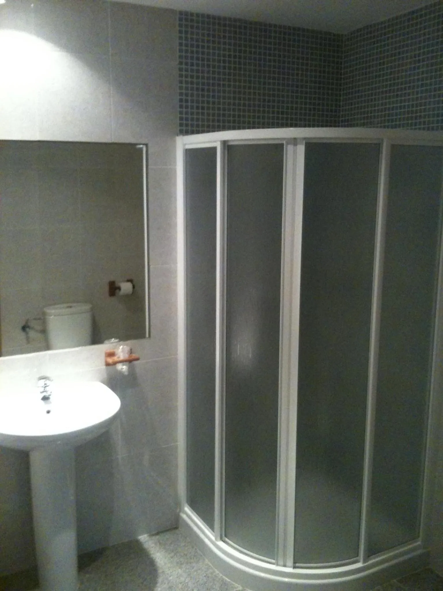 Bathroom in Hotel RC Ramon y Cajal