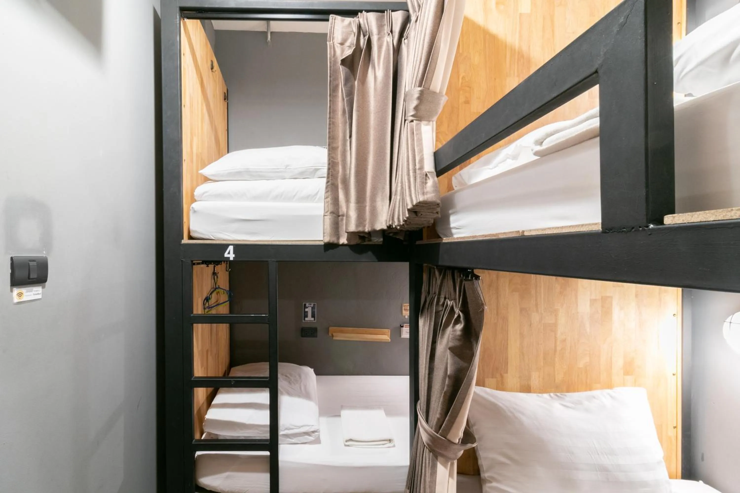 Bed in Timber Hostel