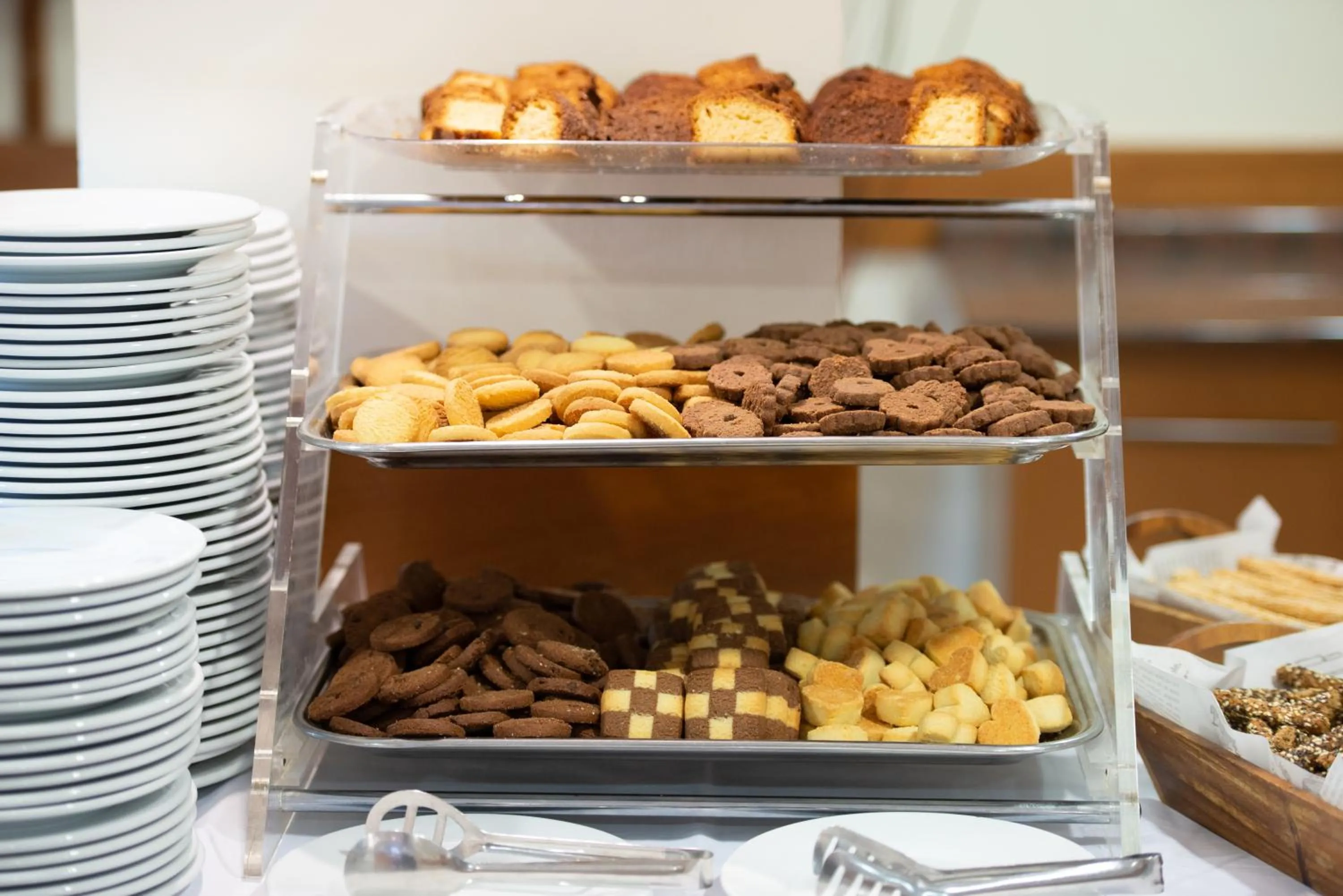 Restaurant/places to eat in Lesse Hotel