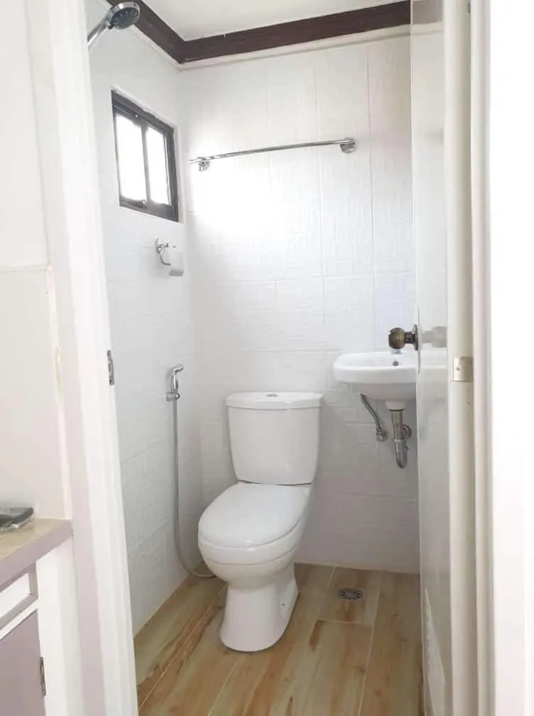 Shower in Palompon lodge