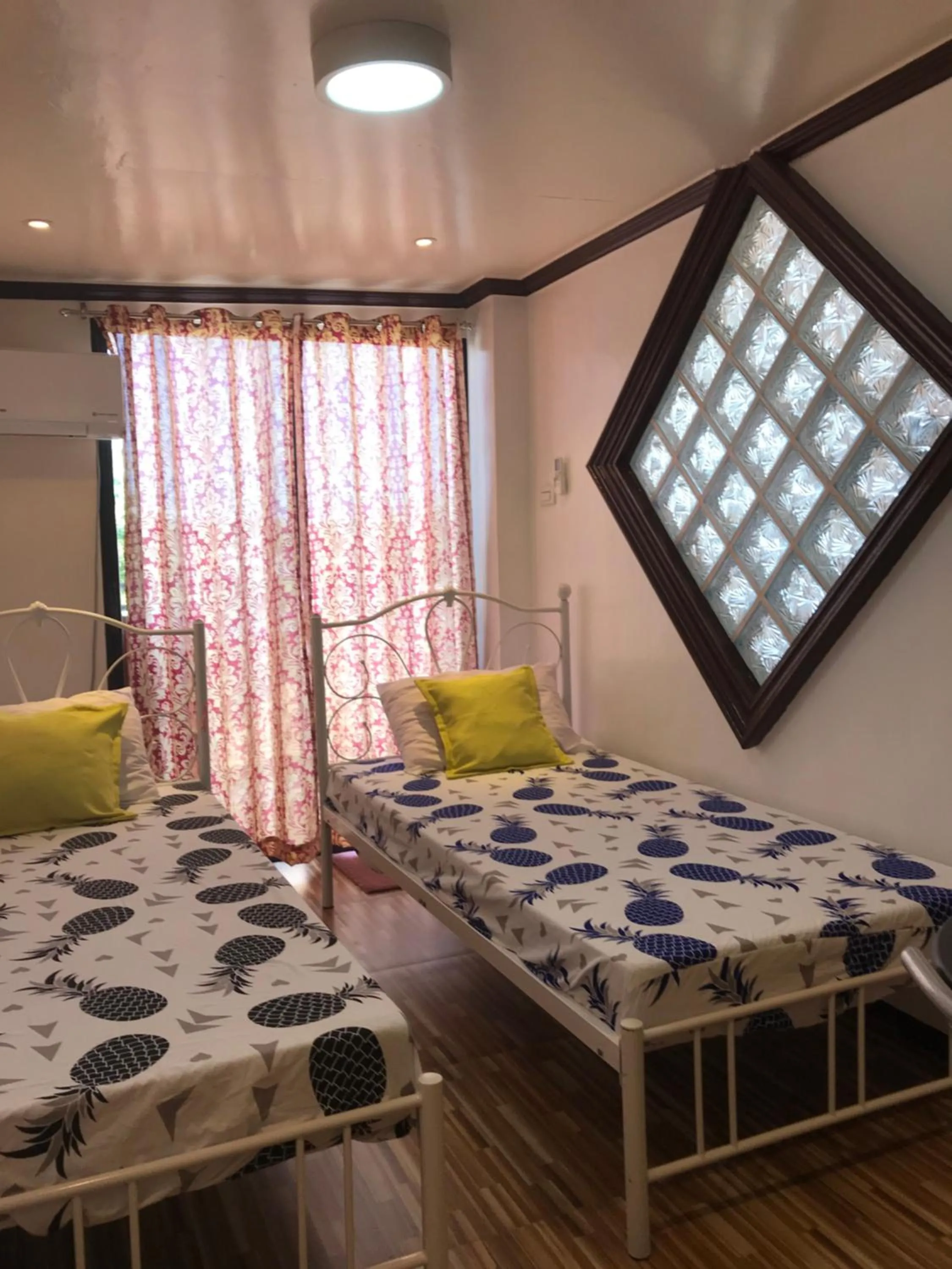 Bed in Palompon lodge