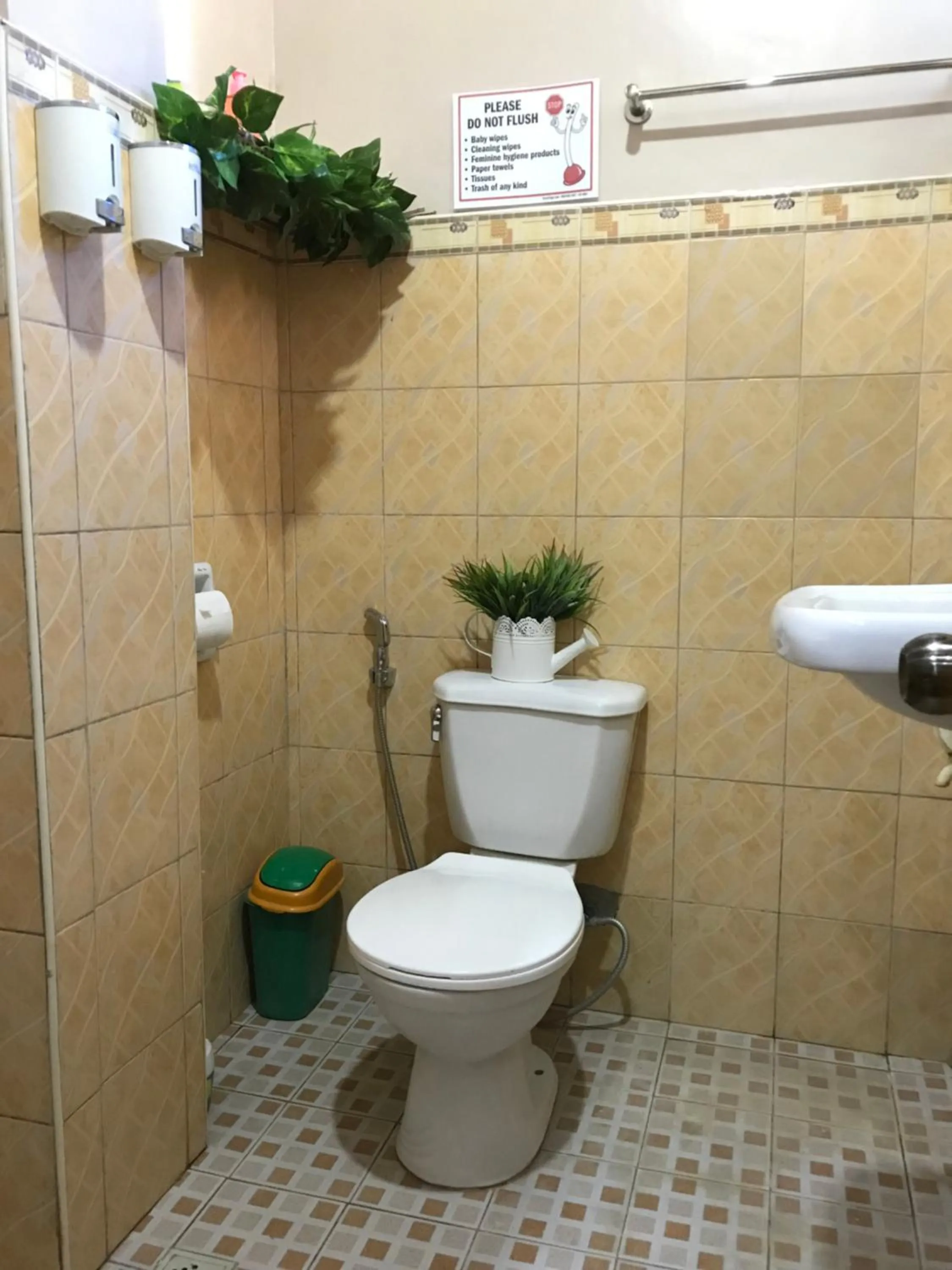 Bathroom in Palompon lodge