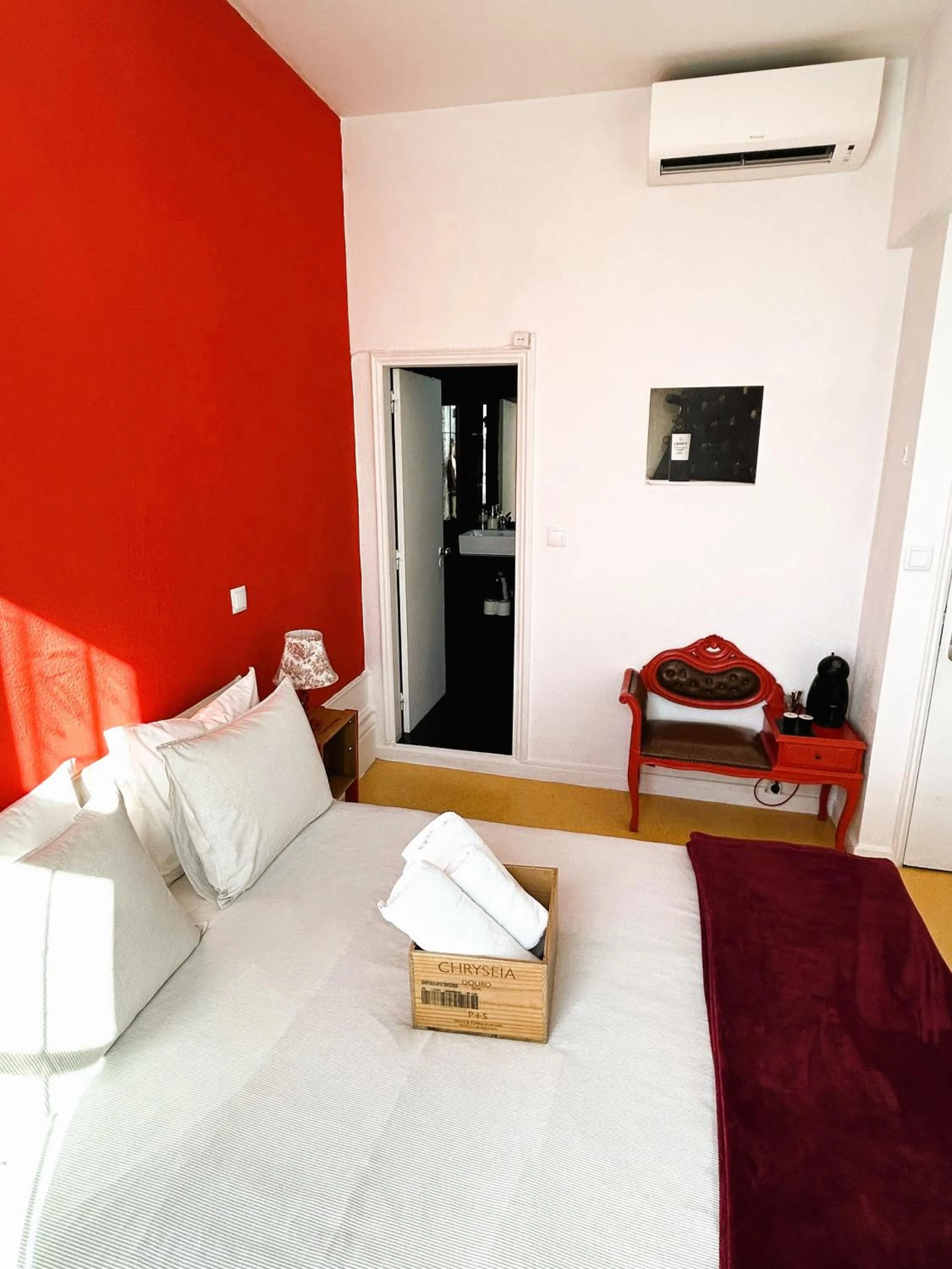 Coffee/tea facilities, Bed in Porto Wine Hostel