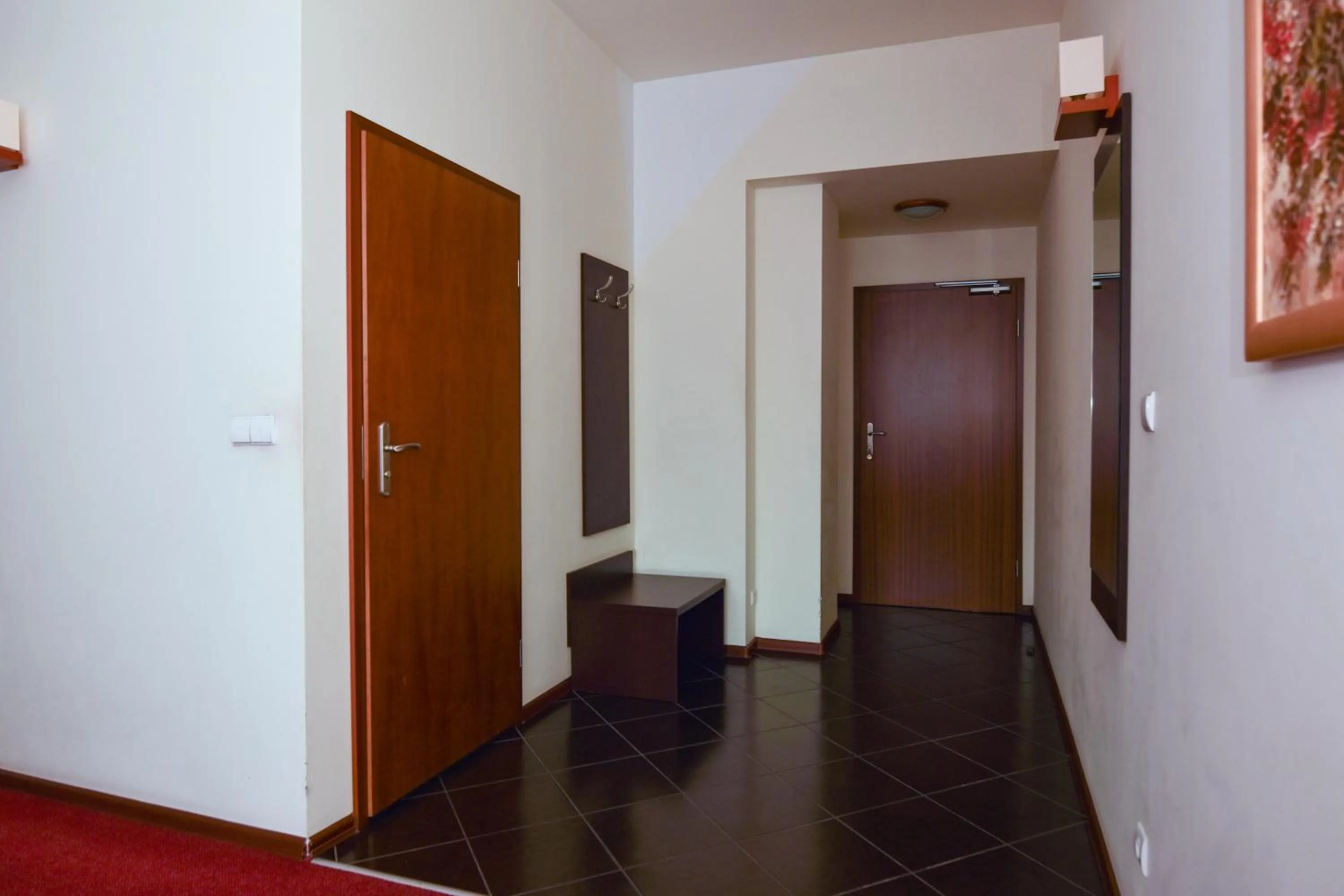 Photo of the whole room in Hyrny