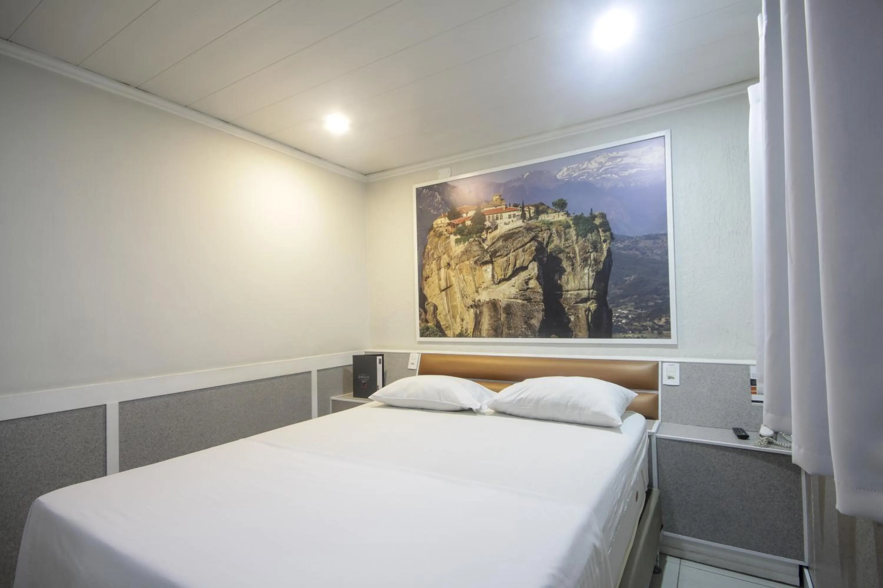 Bed in Calamares Hotel São Caetano