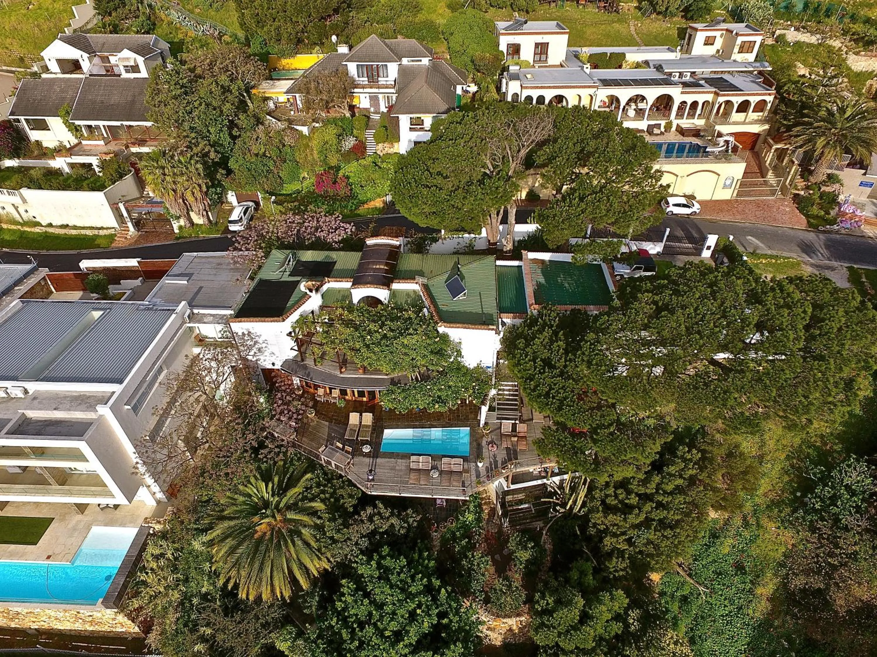 Nearby landmark in Boutique@10