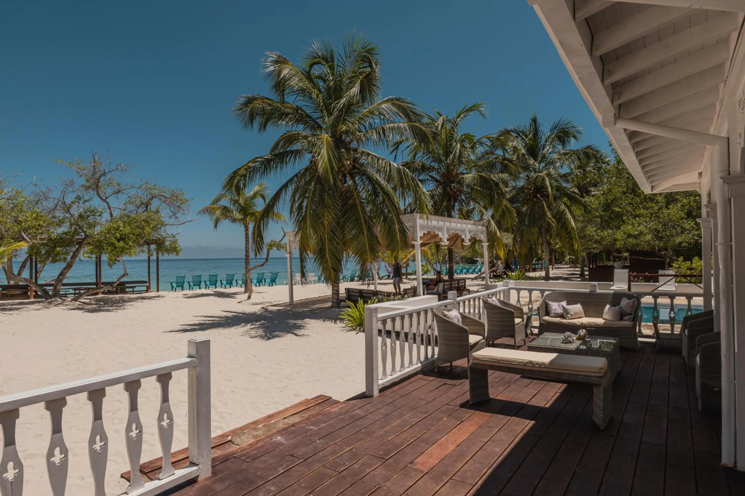 Property building in Hotel Agua Azul Beach Resort