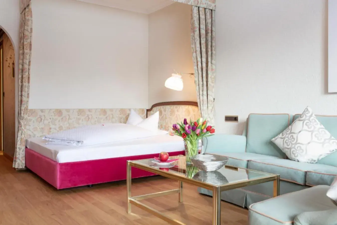 Deluxe Single Room in Adolphine Garden Deluxe Single Room in Adolphine Garden