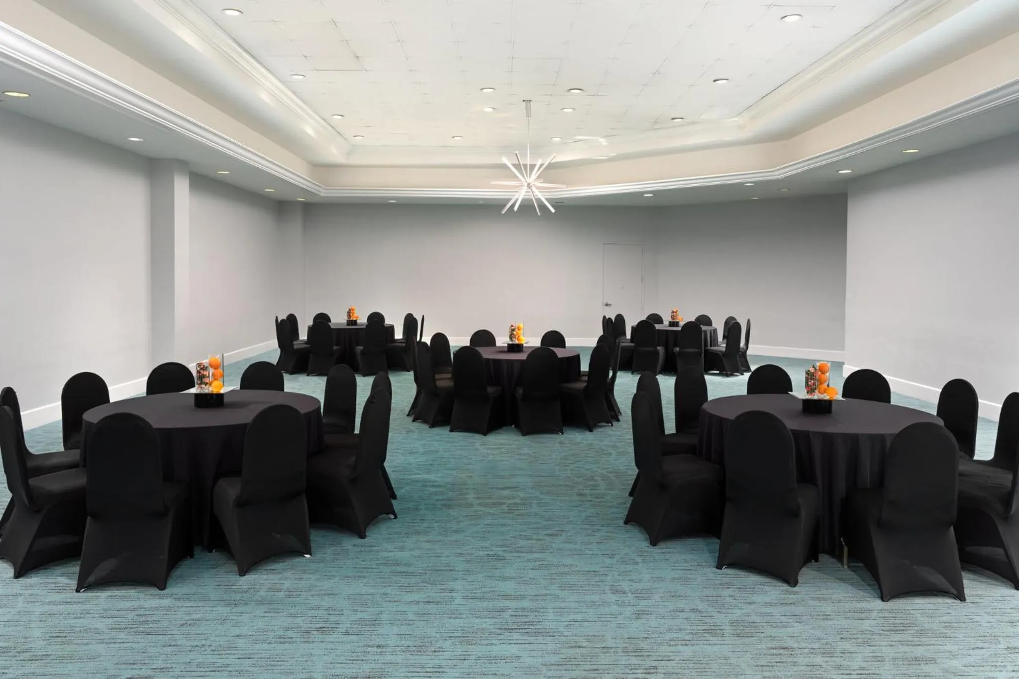 Meeting/conference room in Holiday Inn Resort Kissimmee by the Parks by IHG