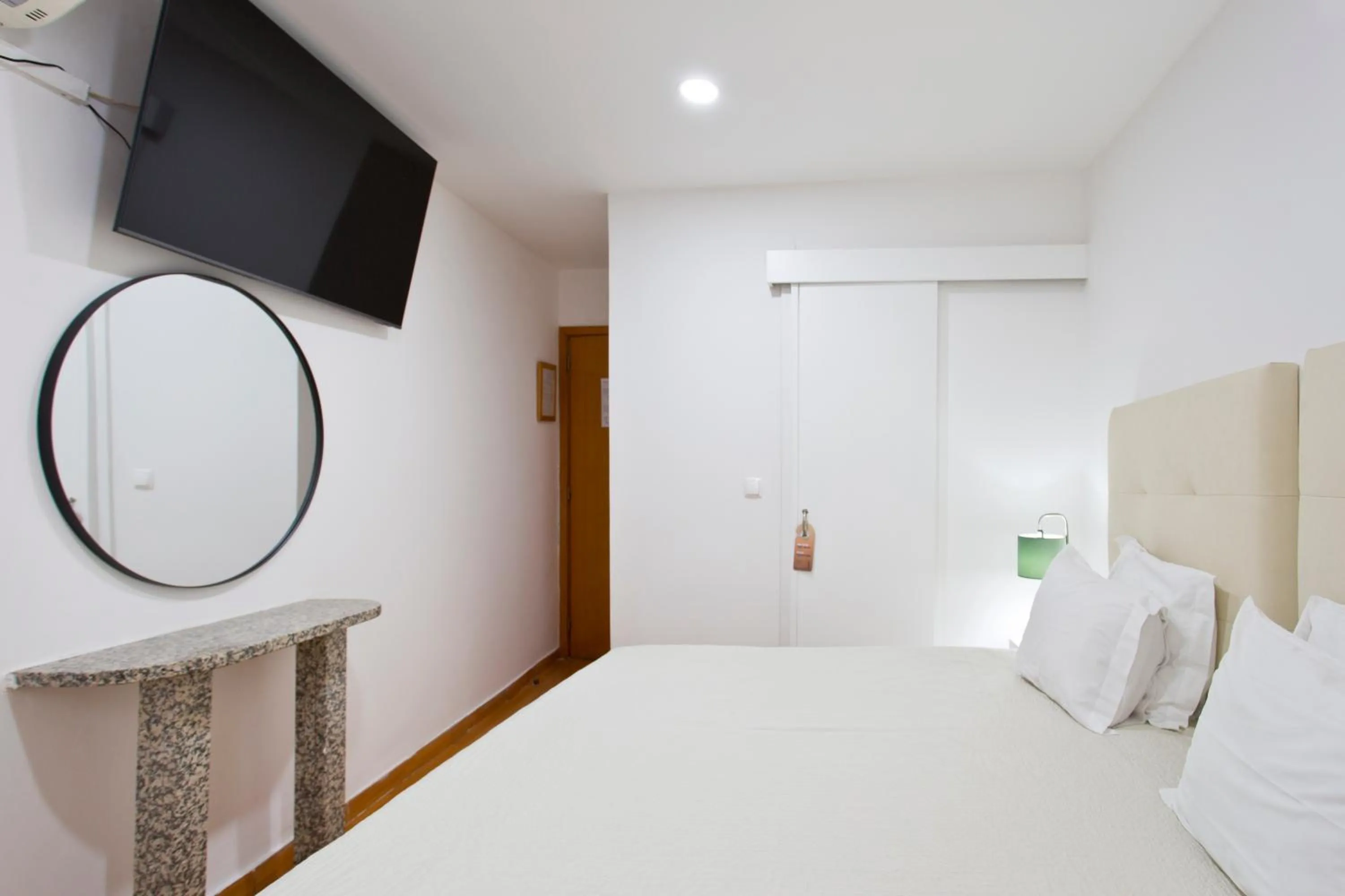 Bed in Braganca Oporto