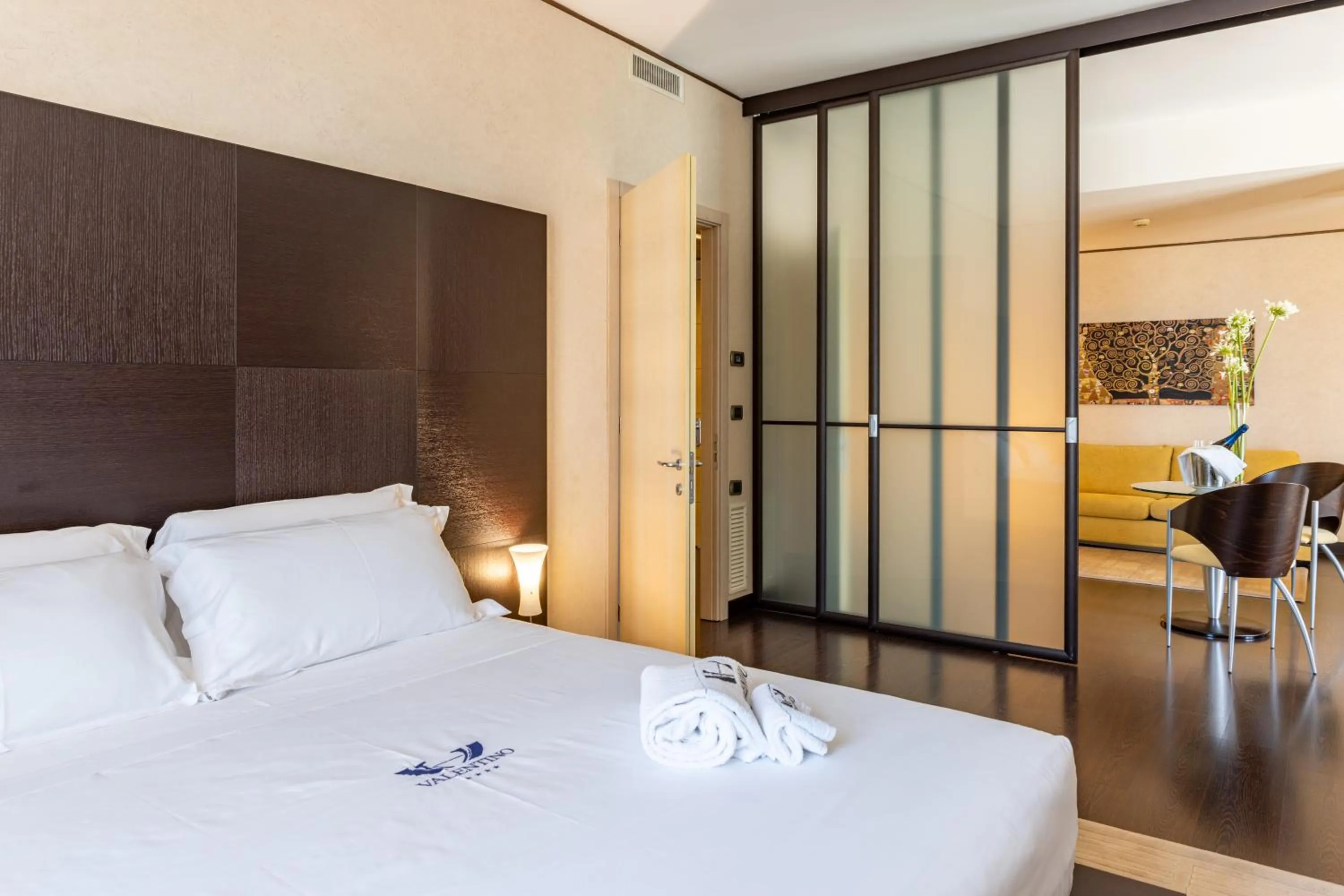 Photo of the whole room, Bed in Hotel Valentino