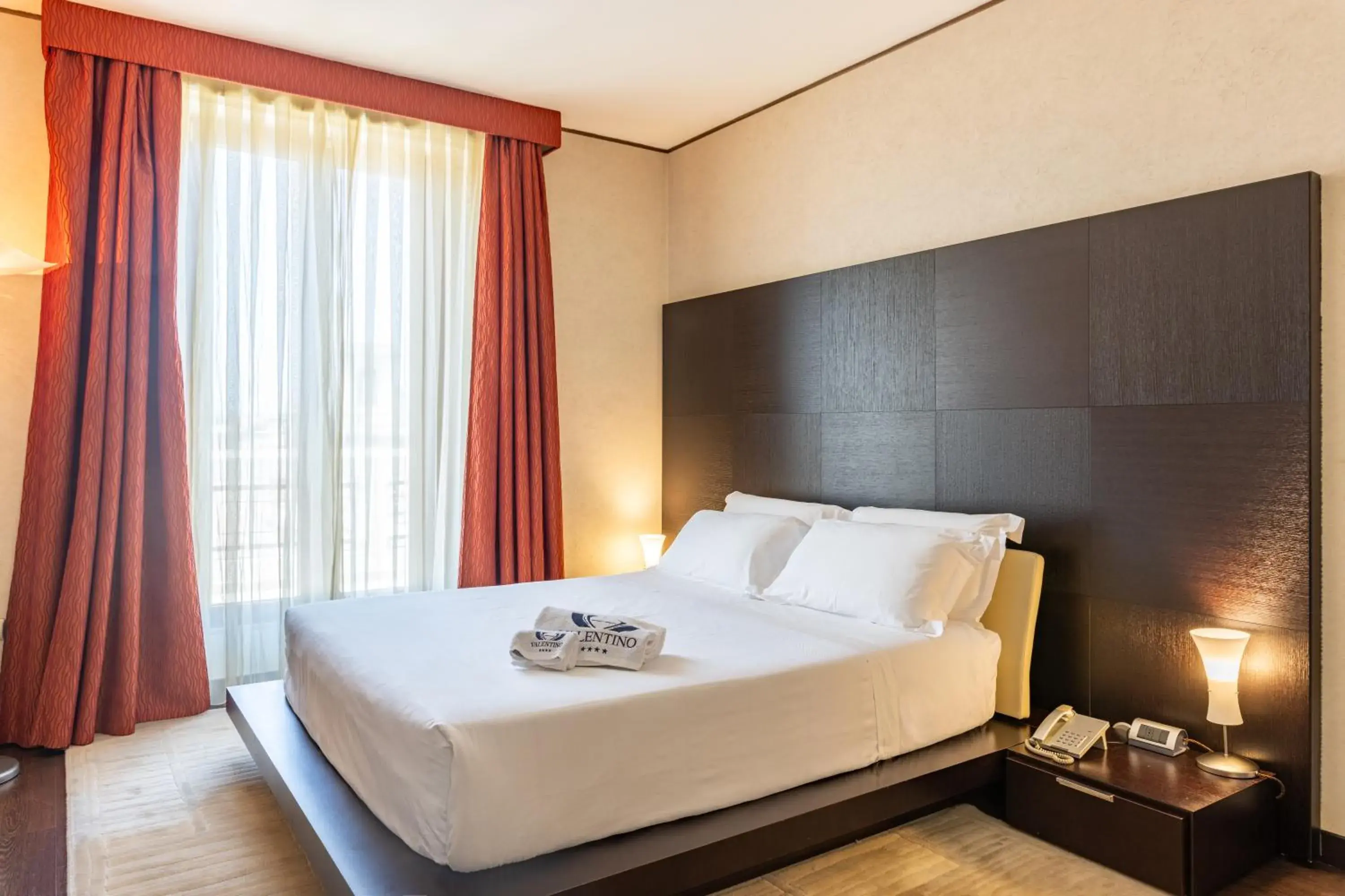 Suite with Balcony in Hotel Valentino Suite with Balcony in Hotel Valentino