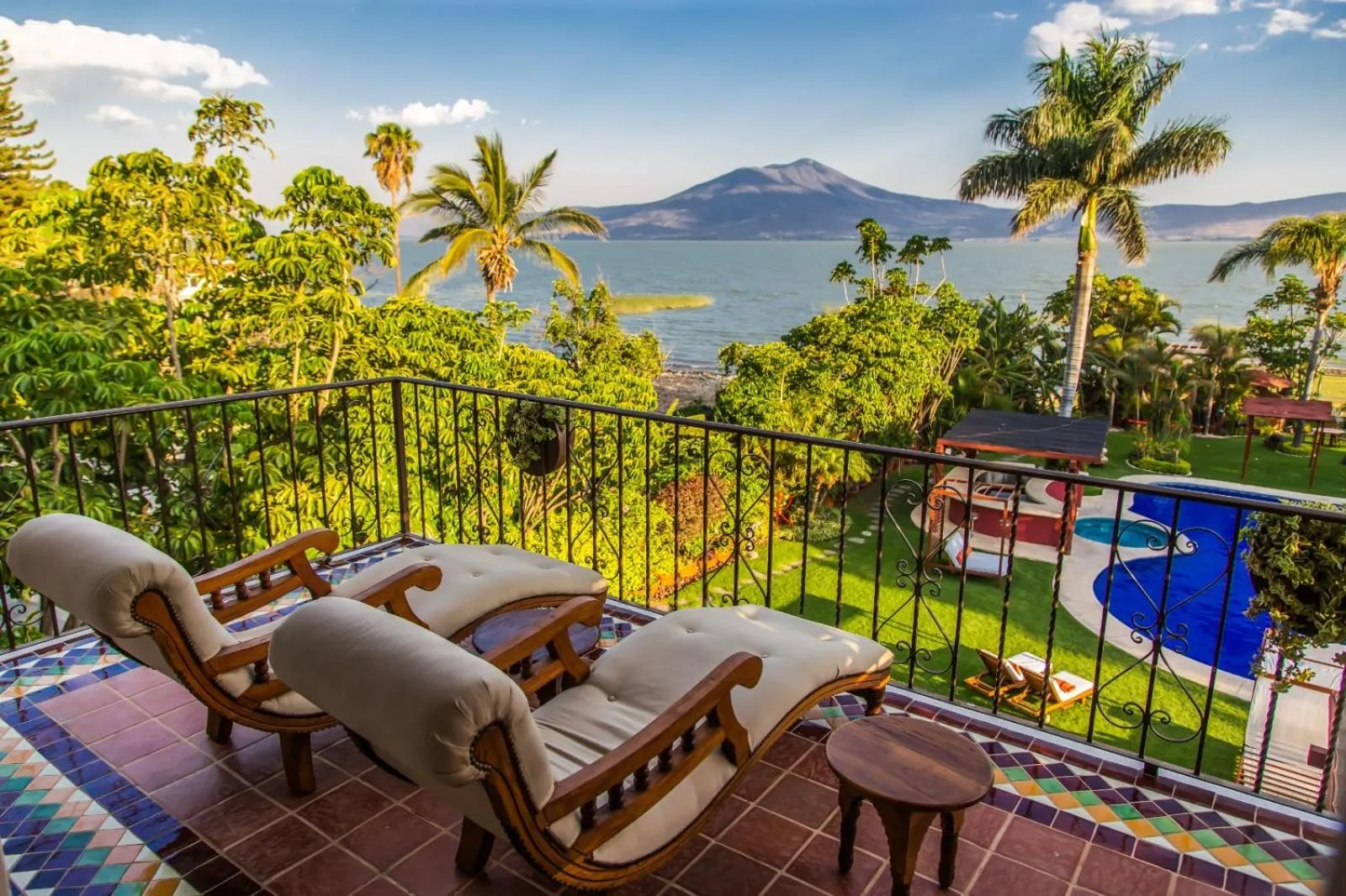 Lake view in El Chante Spa Hotel