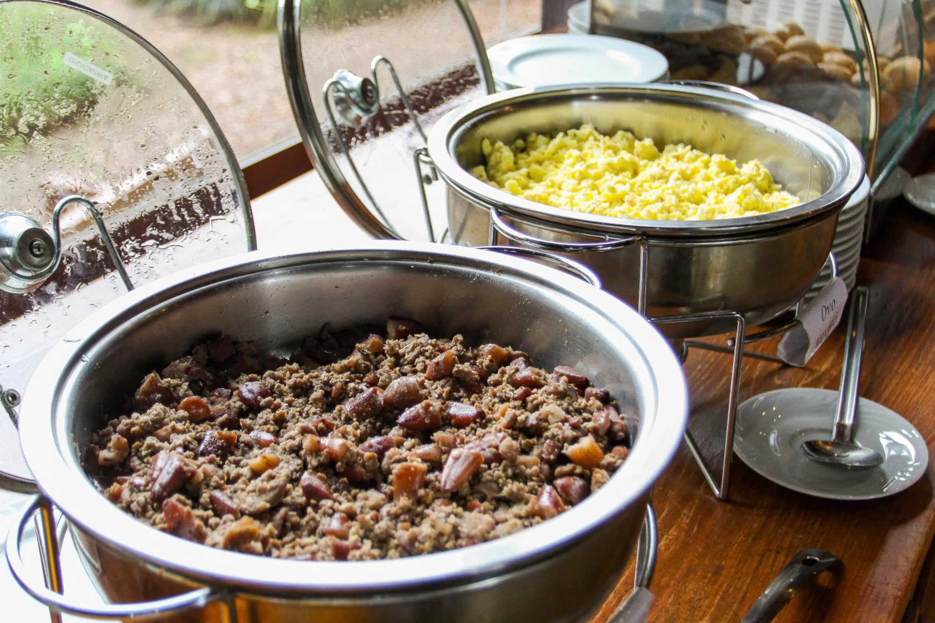 Buffet breakfast in Hotel Village da Serra