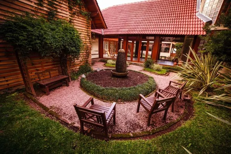 Garden in Hotel Village da Serra