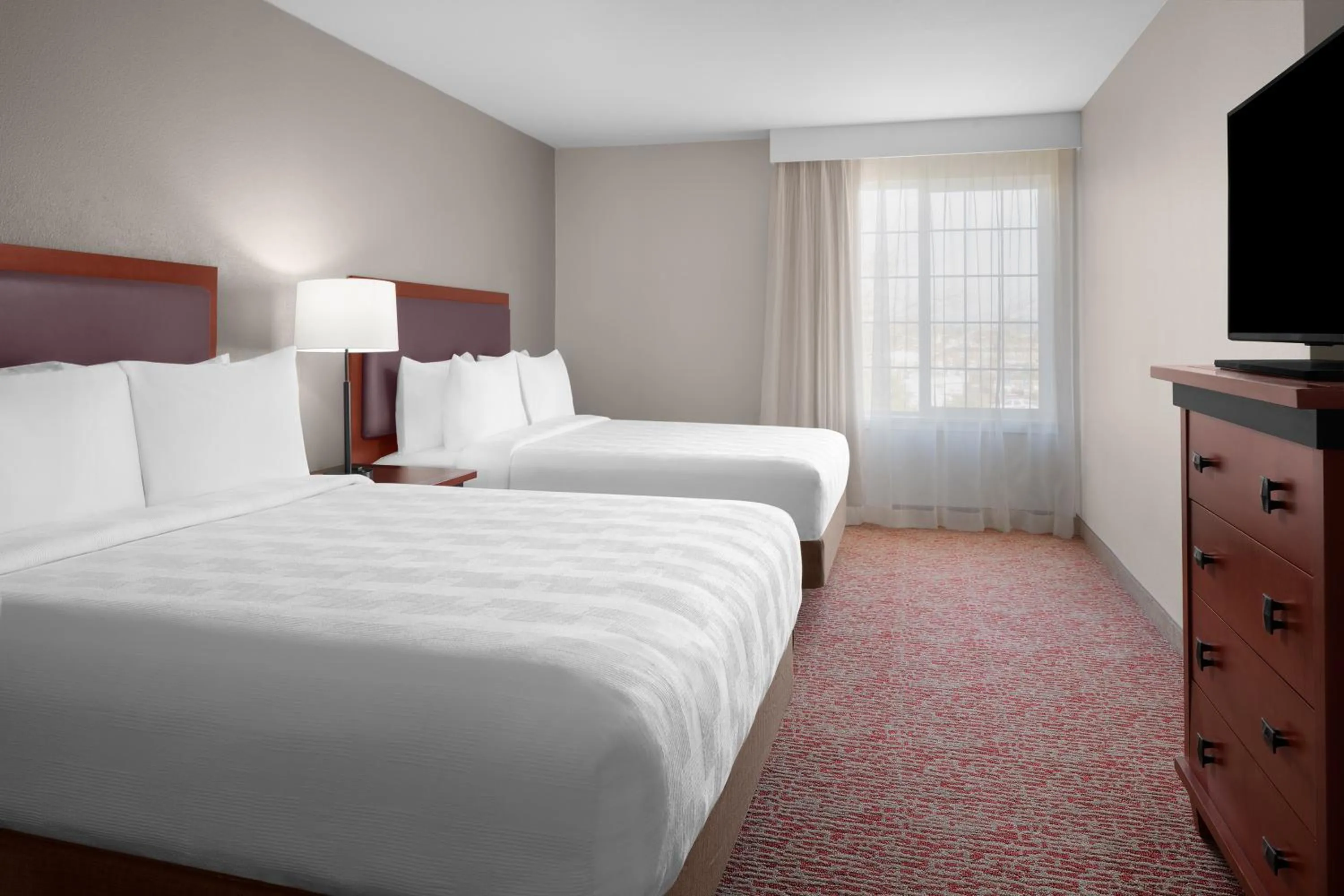 Bedroom, Bed in Larkspur Landing Extended Stay Suites South San Francisco