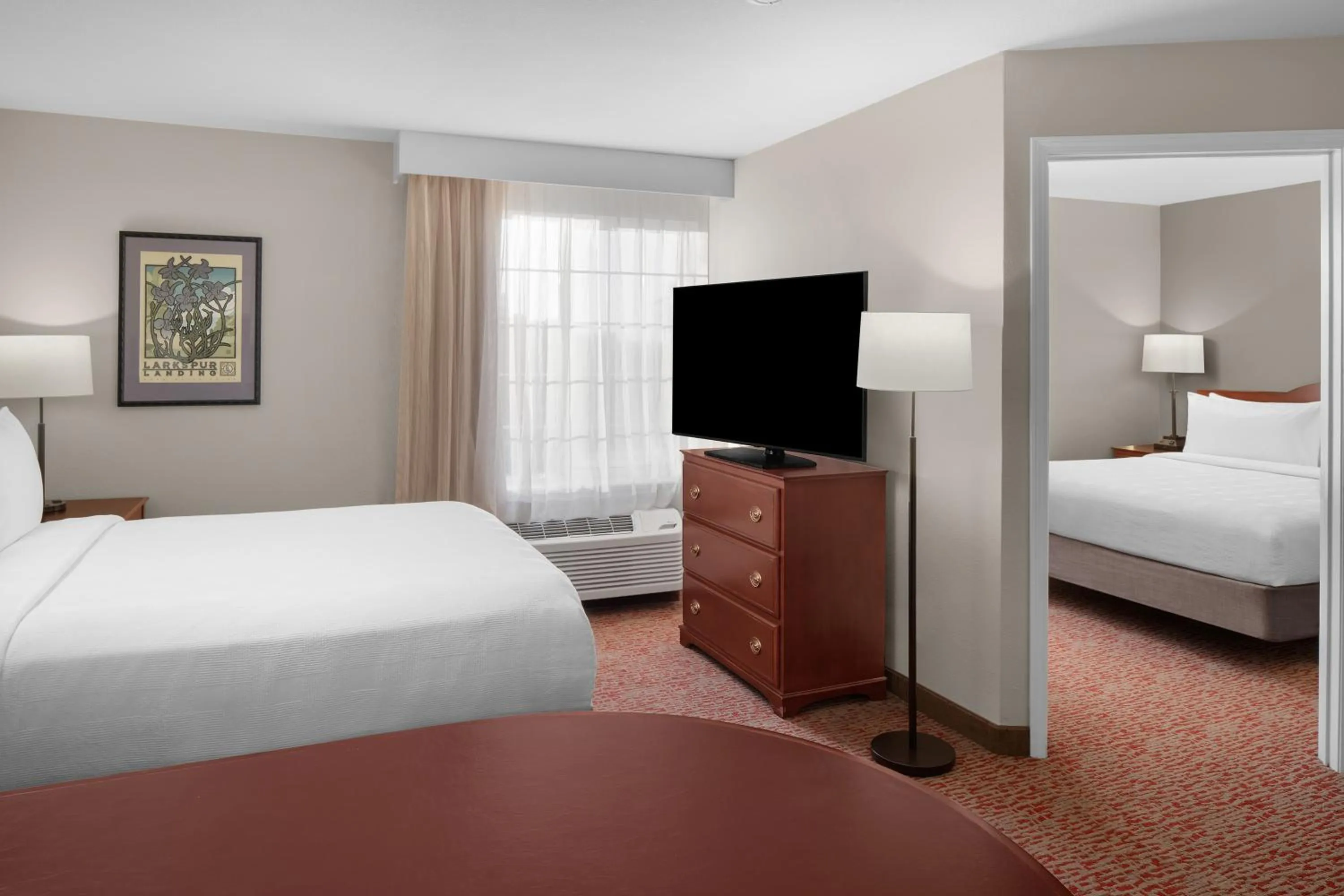 Bed in Larkspur Landing Extended Stay Suites South San Francisco