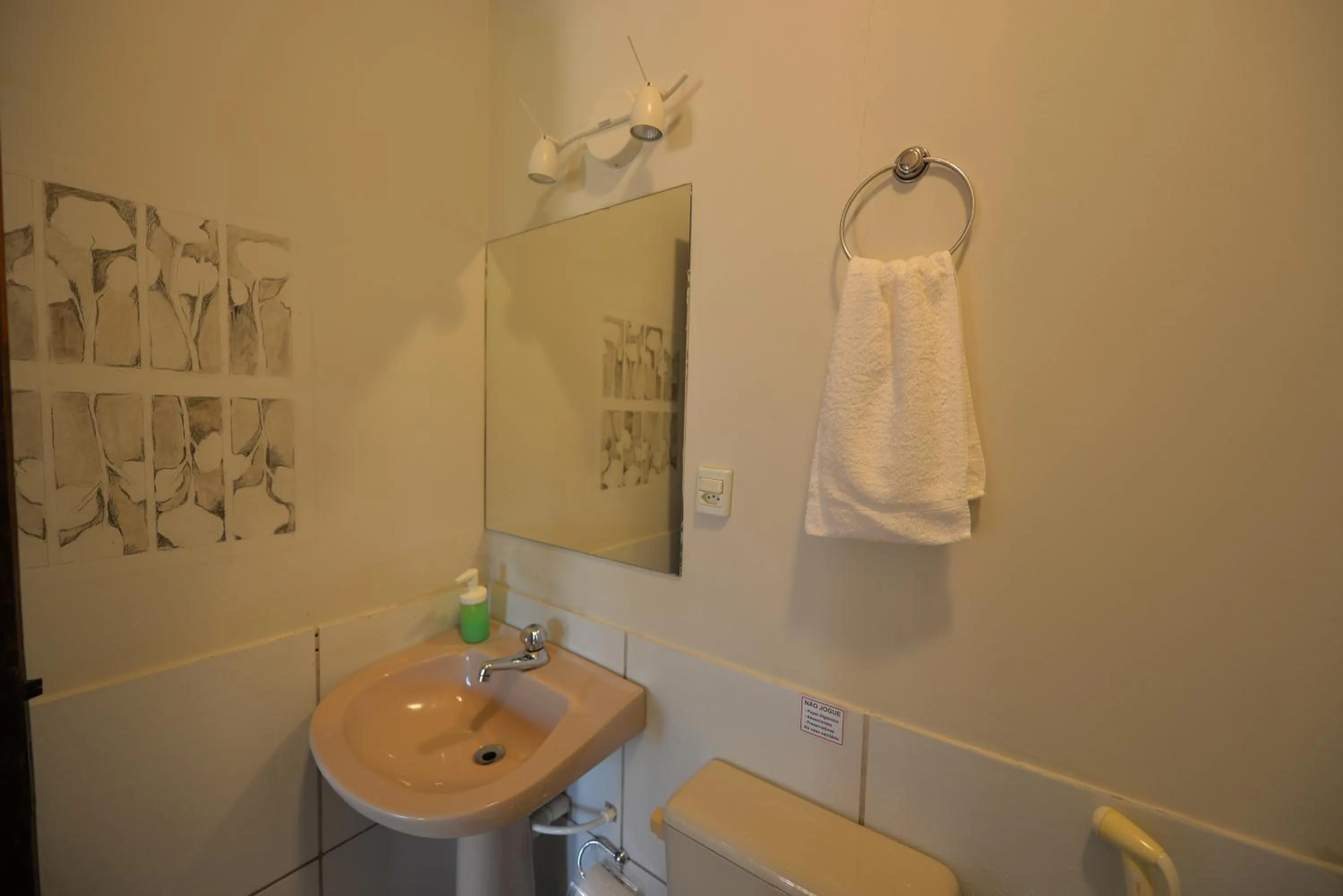 Bathroom in Pousada do Gunga