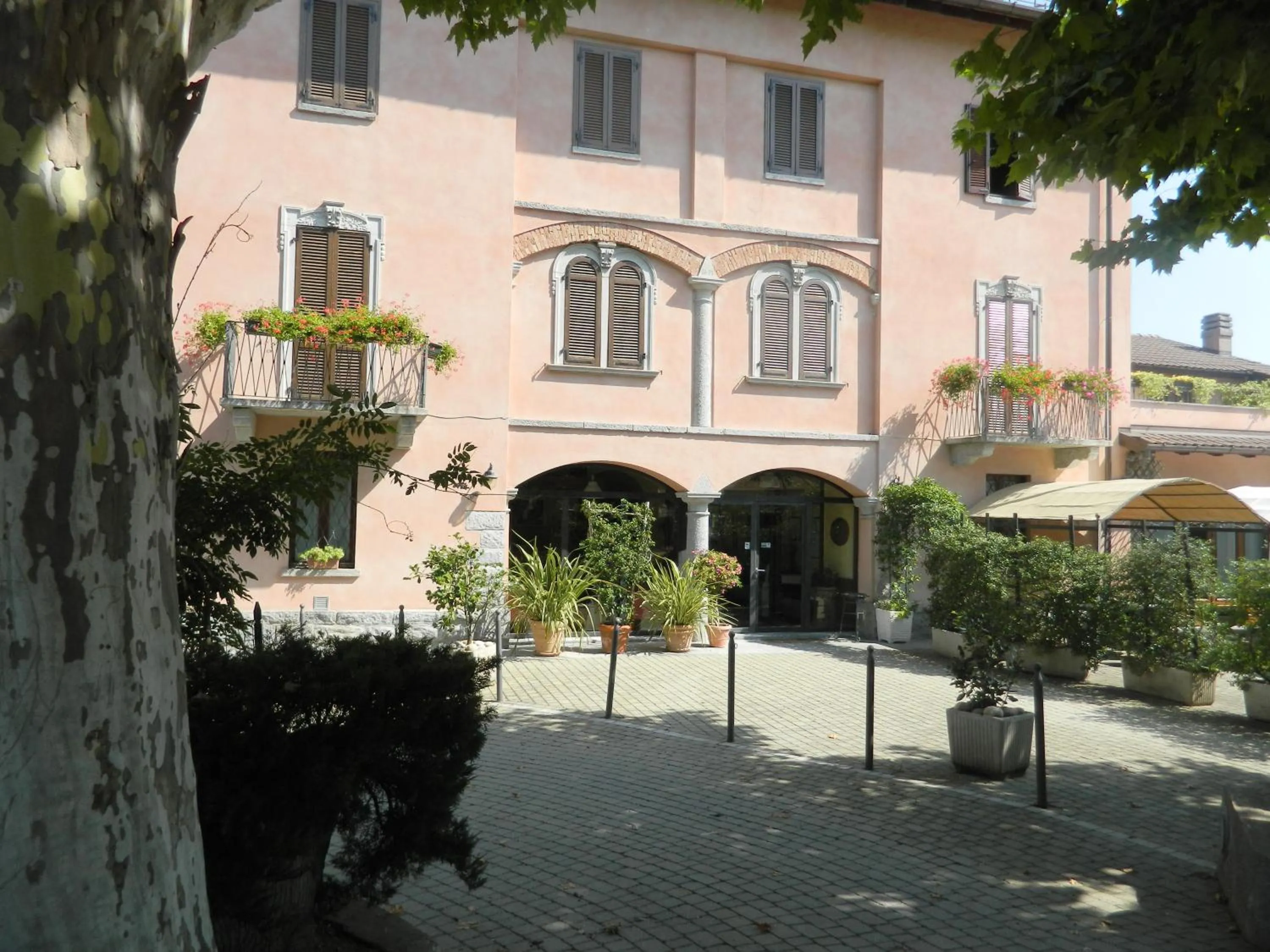 Facade/entrance in Albergo Michieletto