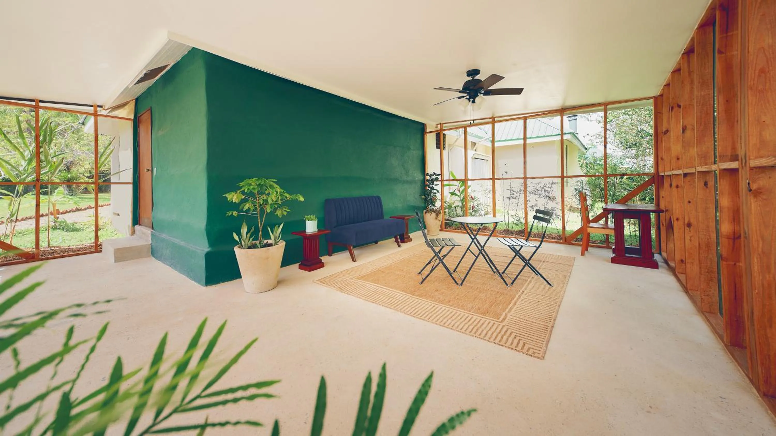 Living room in Hidden Valley Wilderness Lodge