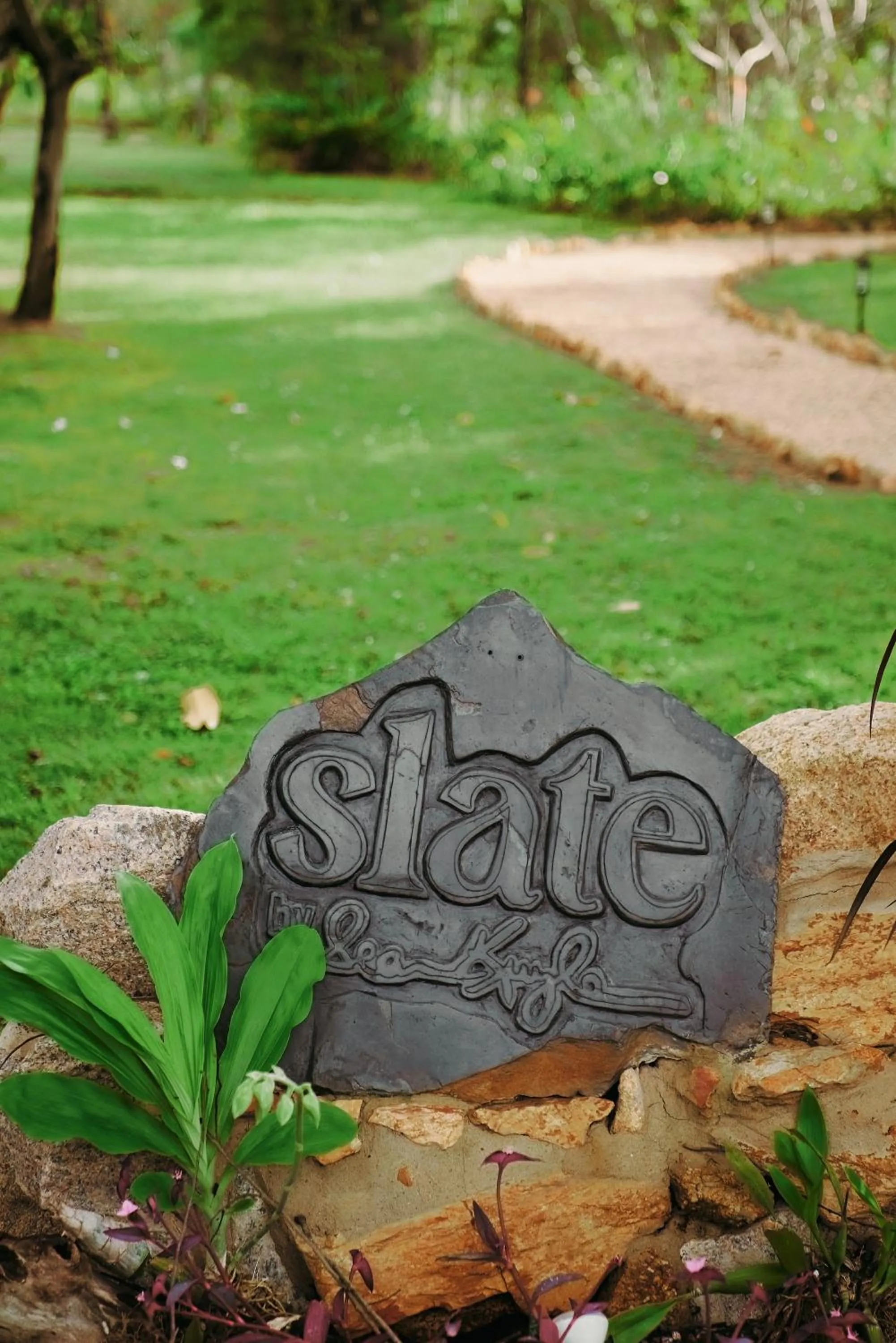 Restaurant/places to eat in Hidden Valley Wilderness Lodge