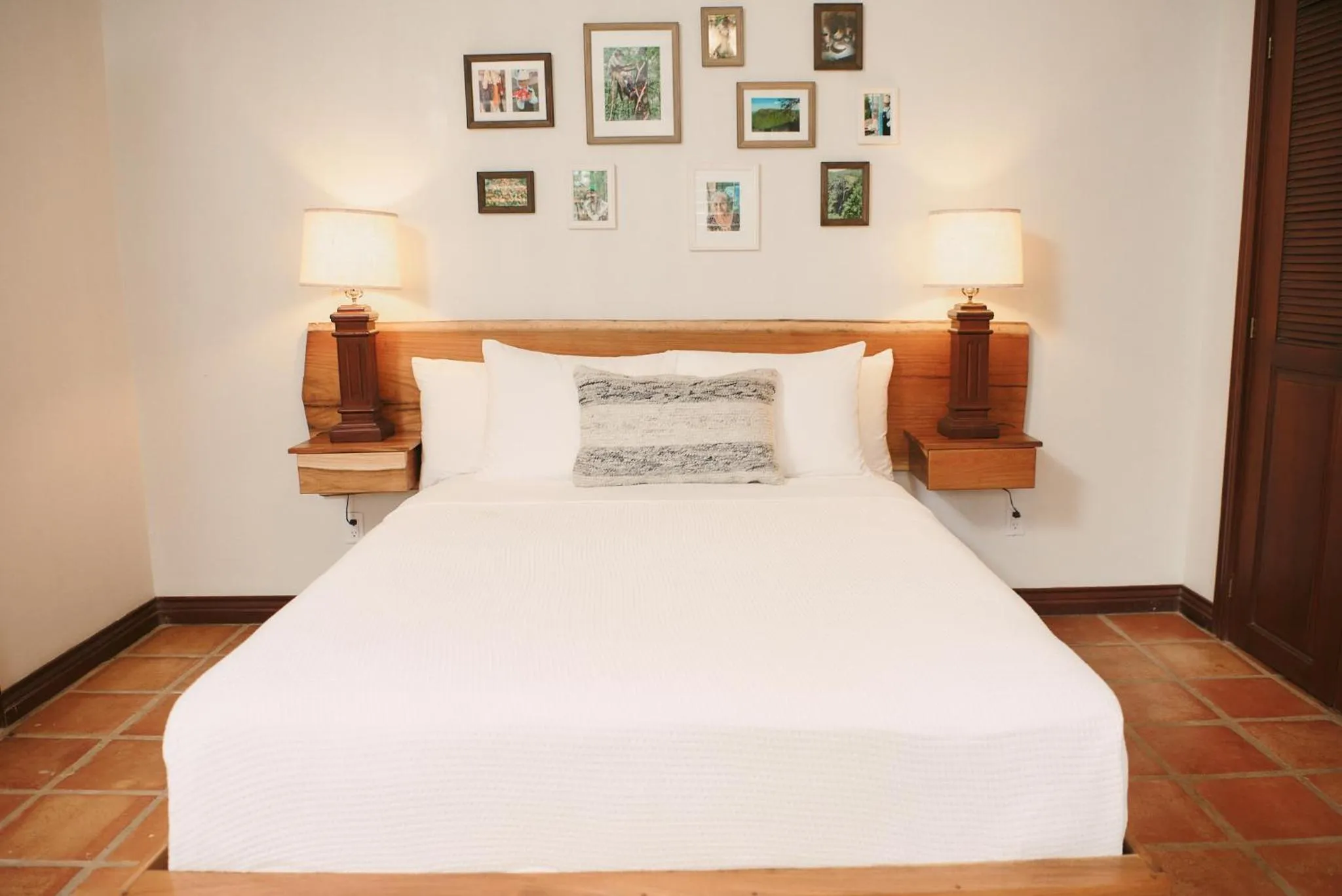 Bed in Hidden Valley Wilderness Lodge