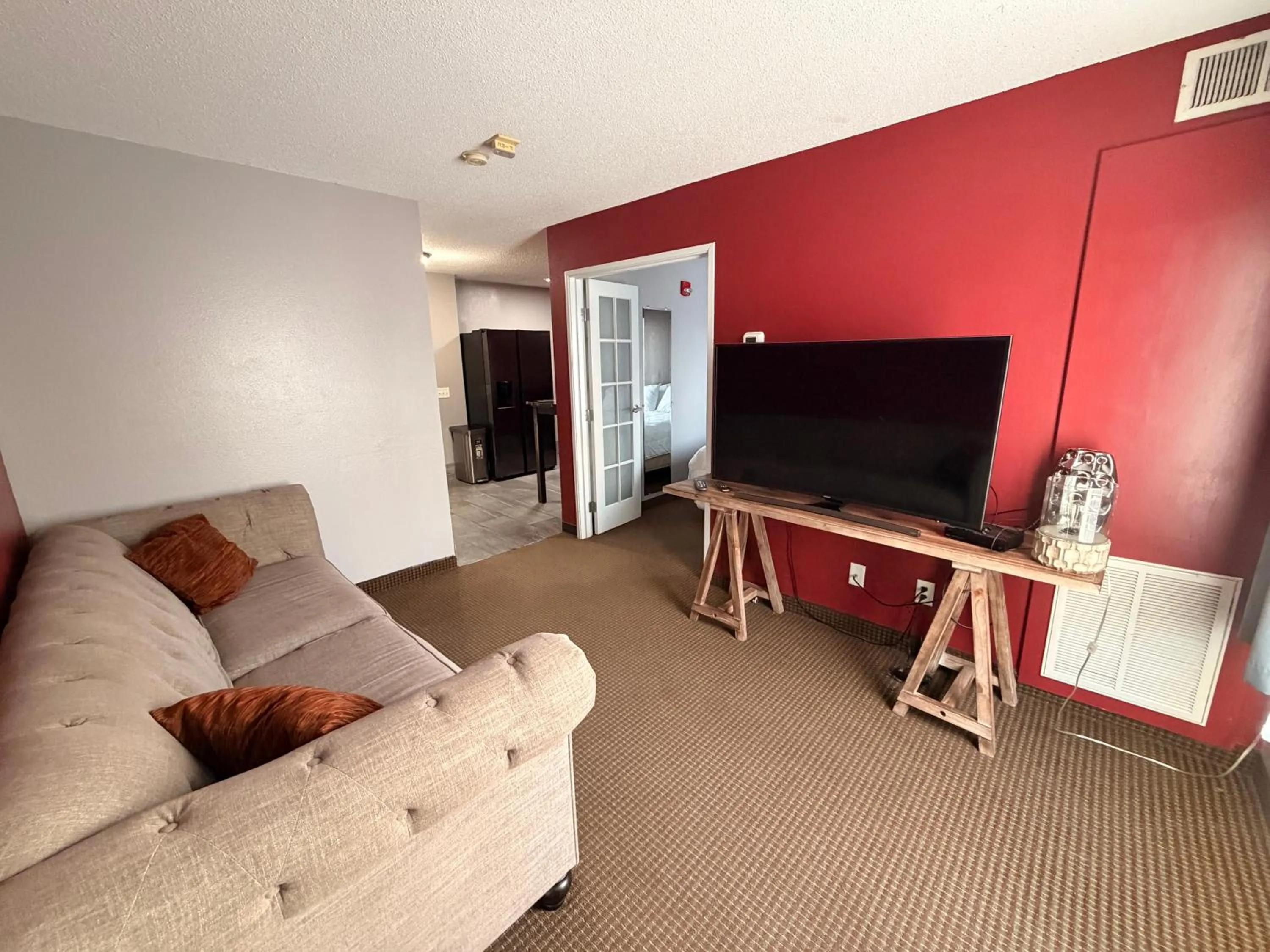 River Hills Hotel- Mankato