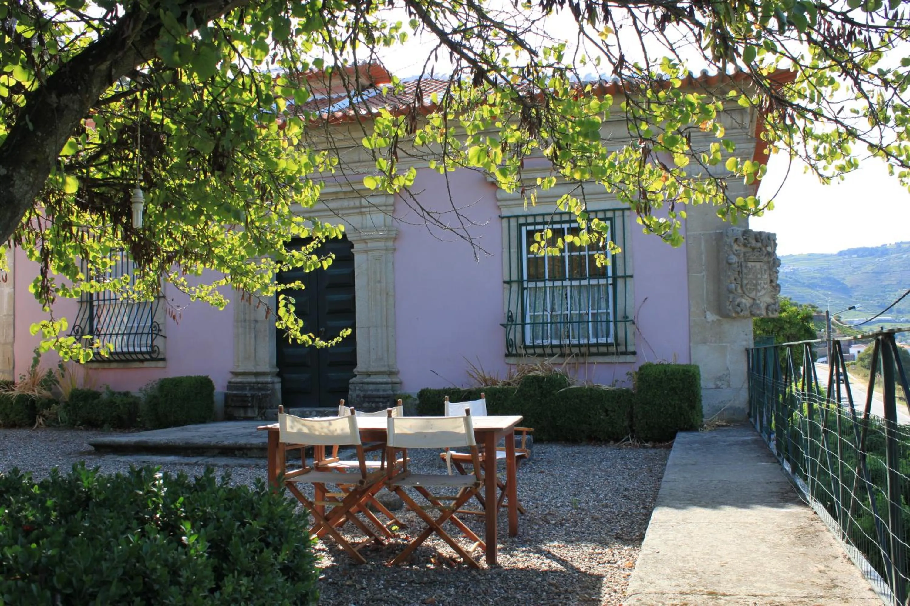 Facade/entrance in Casa Dos Varais, Manor House