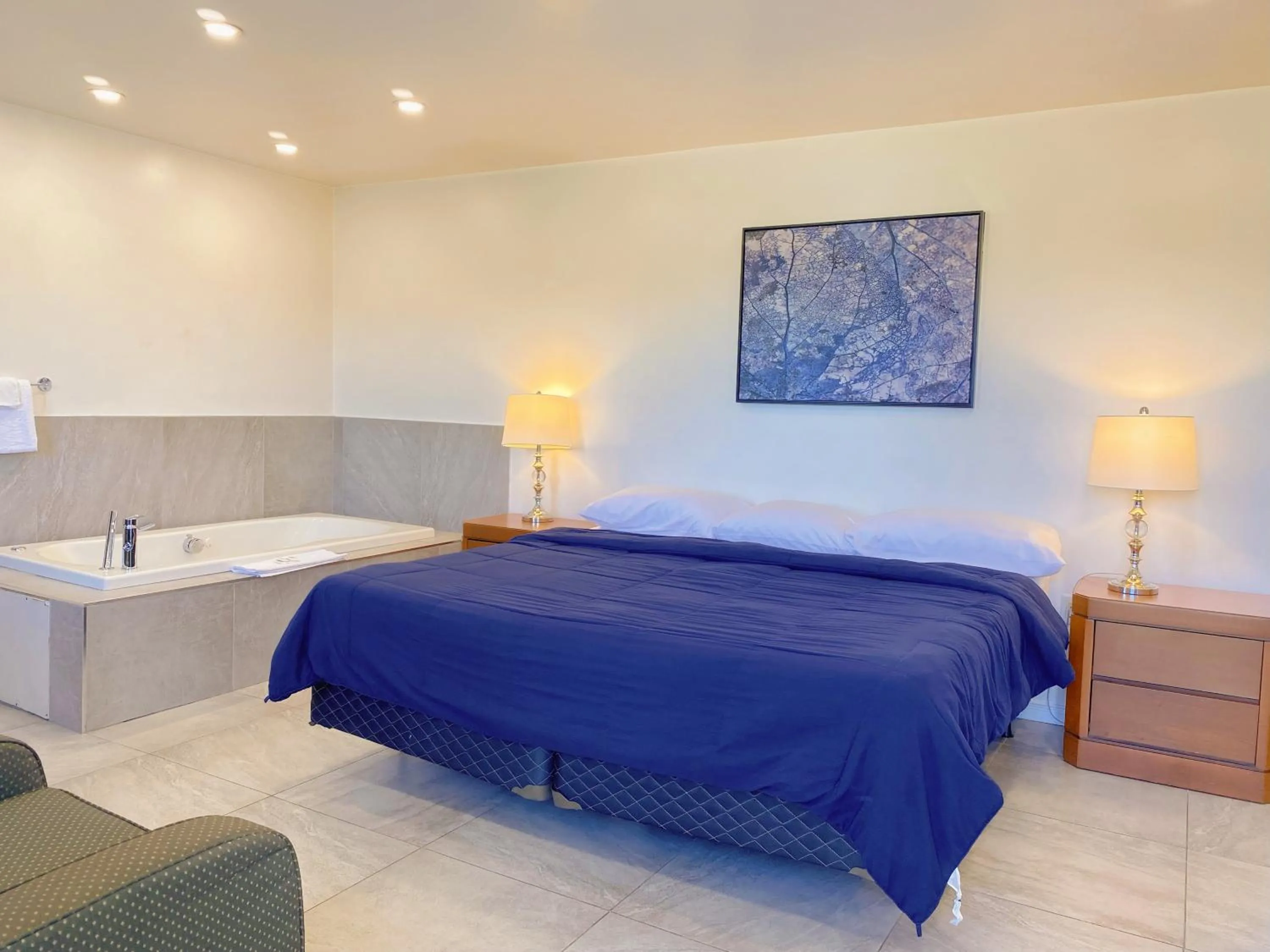 Bed in Motel Grande Ile