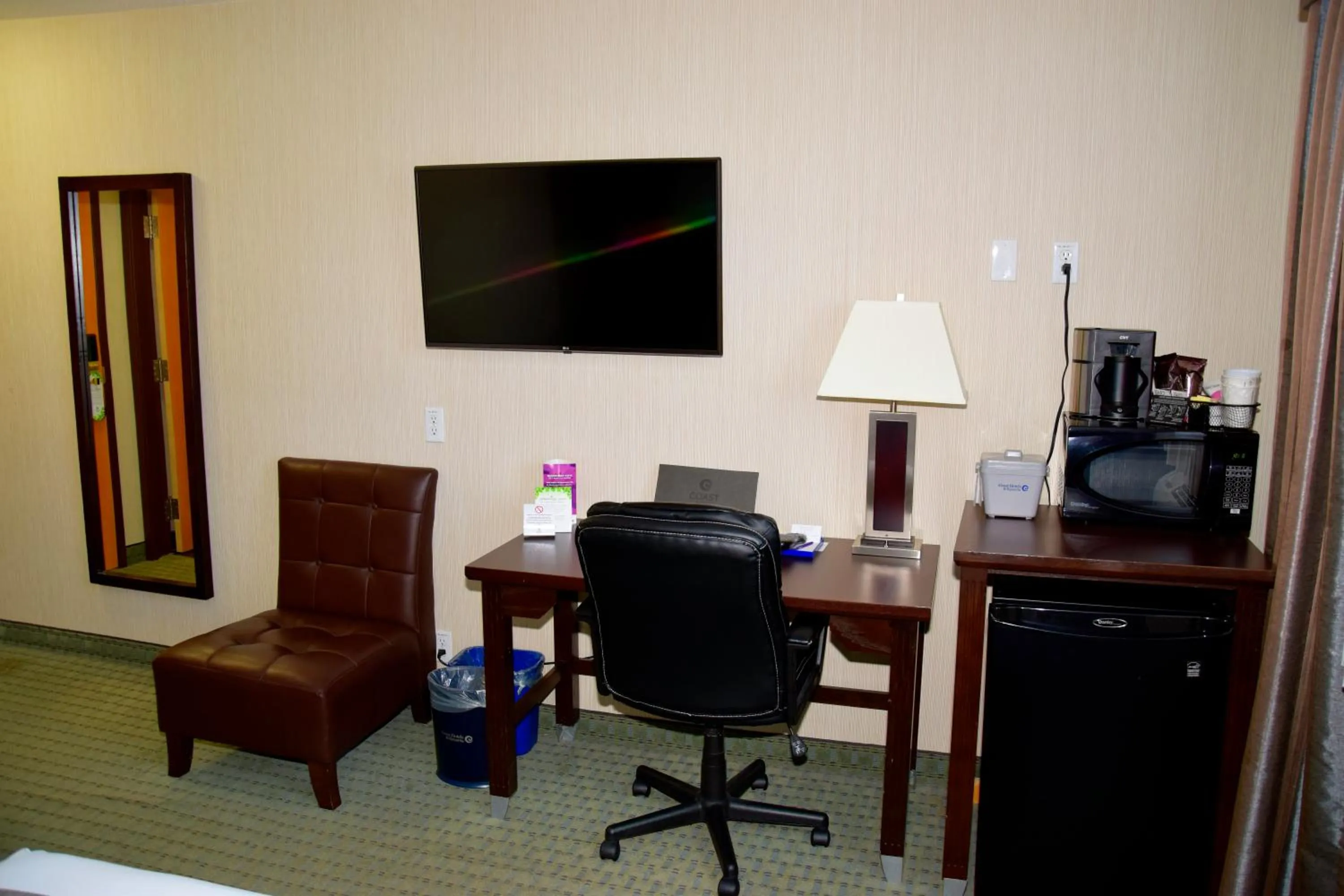 TV and multimedia in Coast Lethbridge Hotel & Conference Centre