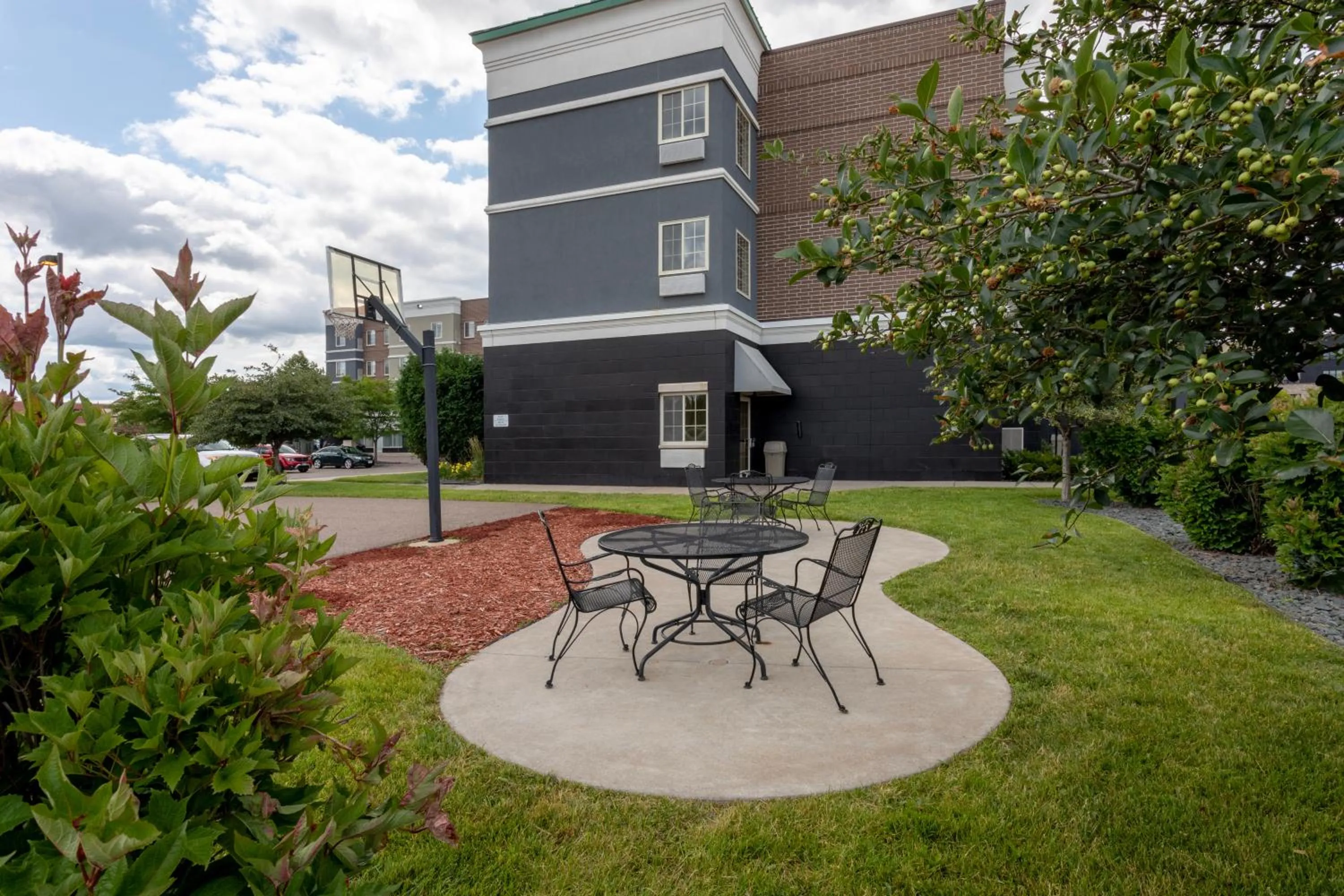 Grandstay Apple Valley