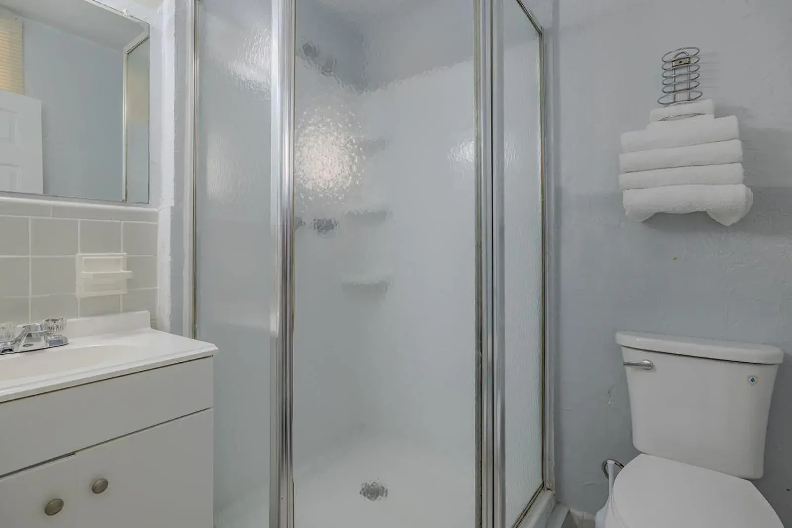 Studio with Pool View in Coastal Waters Studio with Pool View in Coastal Waters