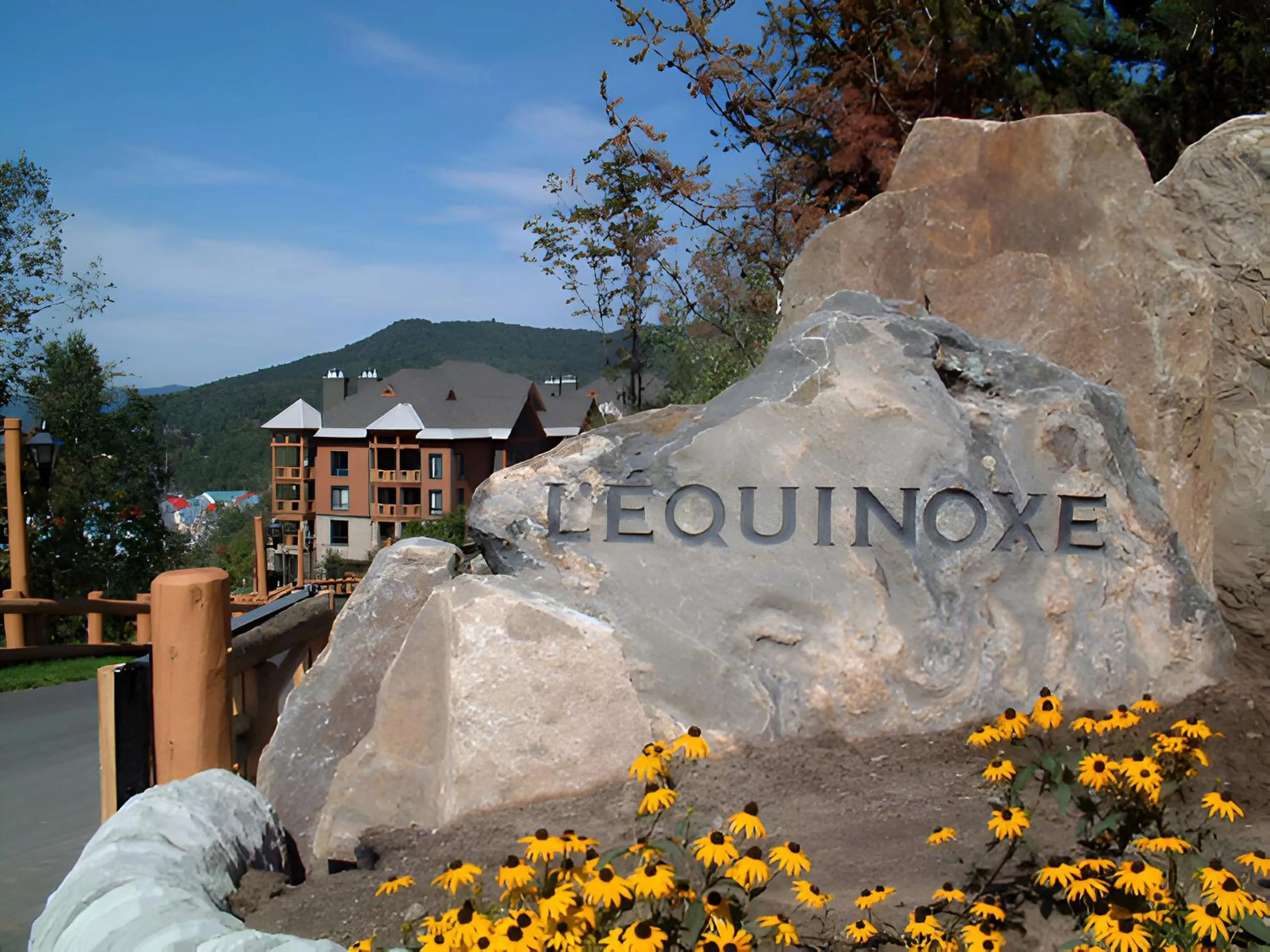 Facade/entrance in Luxurious Equinoxe Ski-in/Ski-out