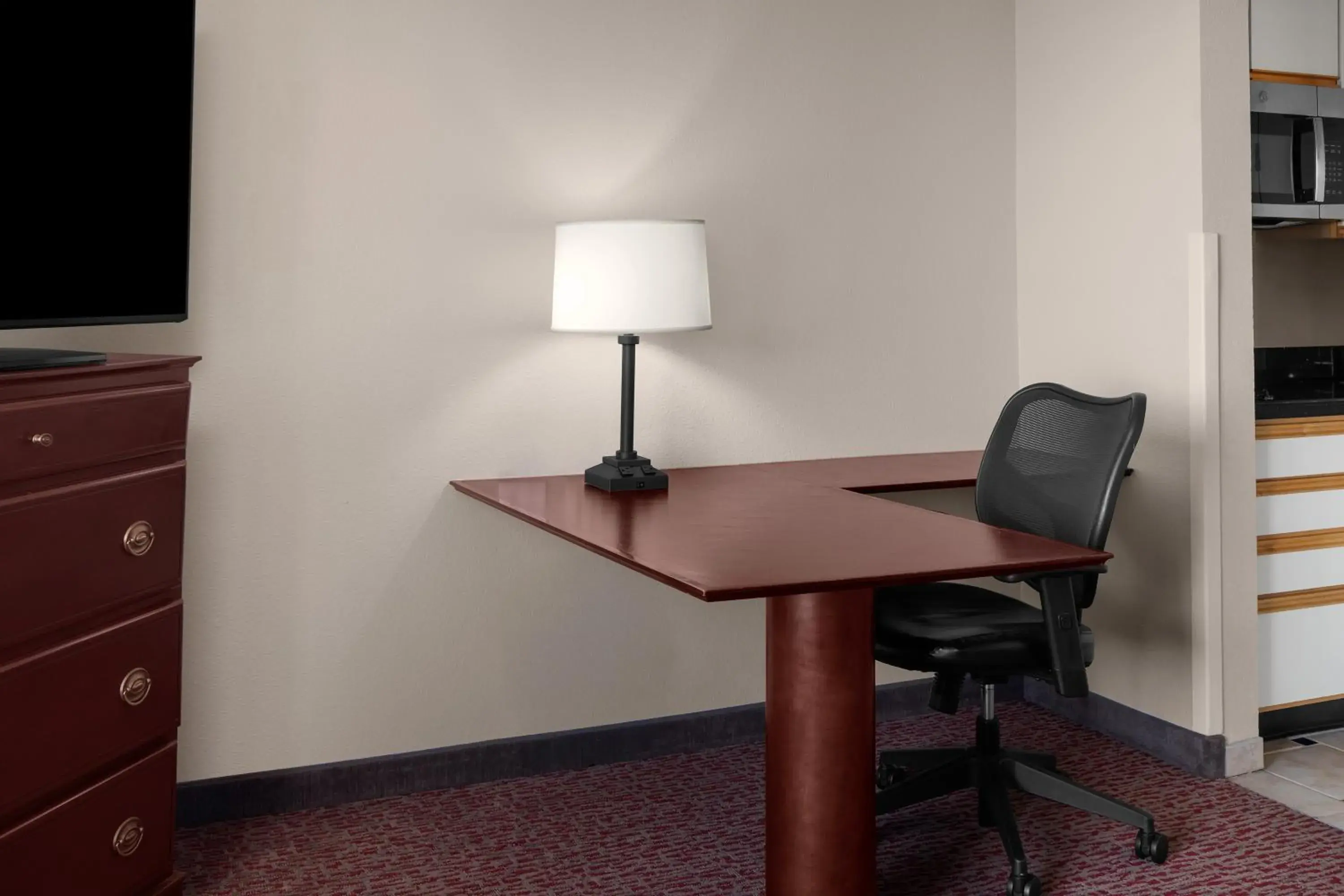 Studio Suite in Larkspur Landing Extended Stay Suites Hillsboro Studio Suite in Larkspur Landing Extended Stay Suites Hillsboro