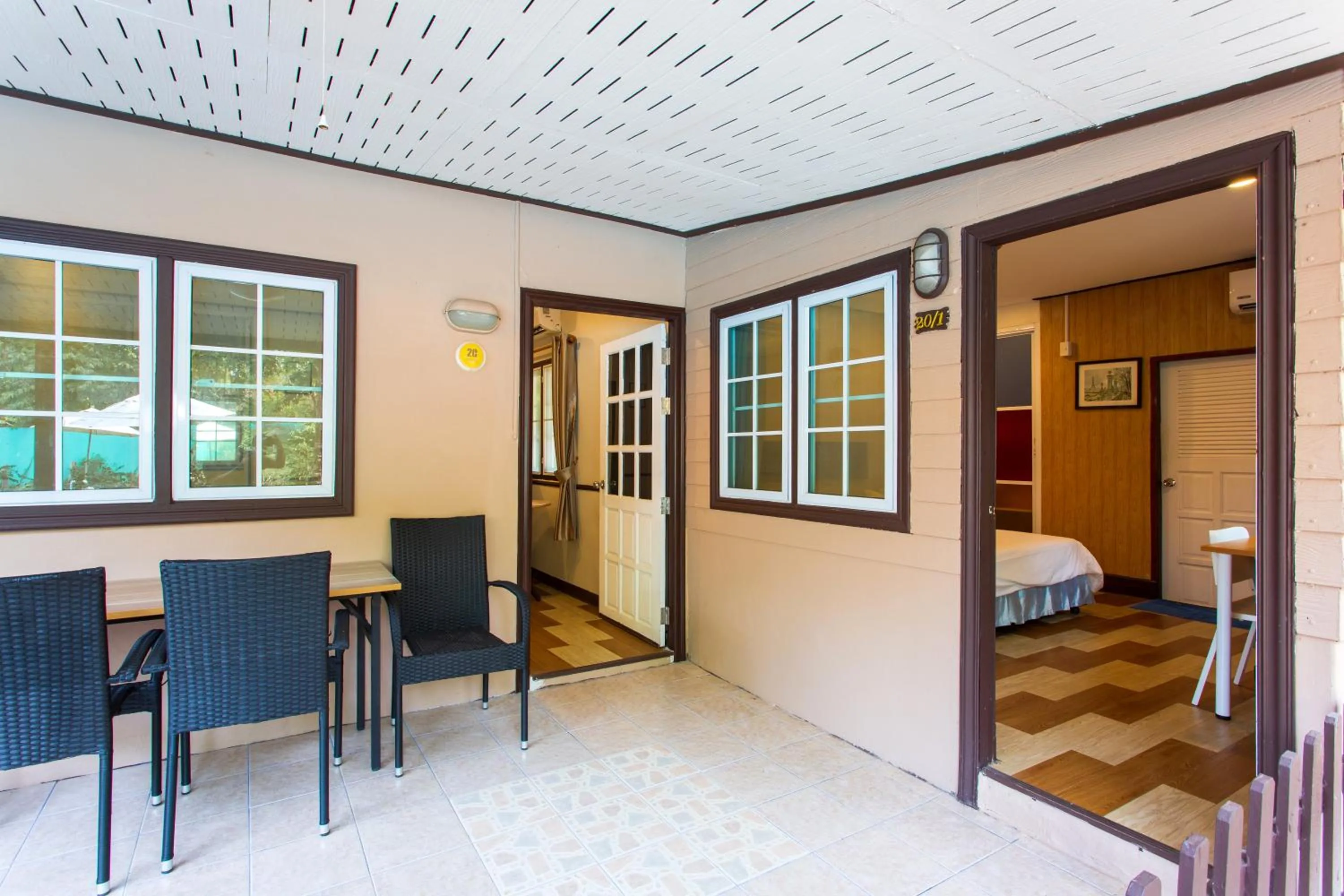 Bed in Harry's Bungalows