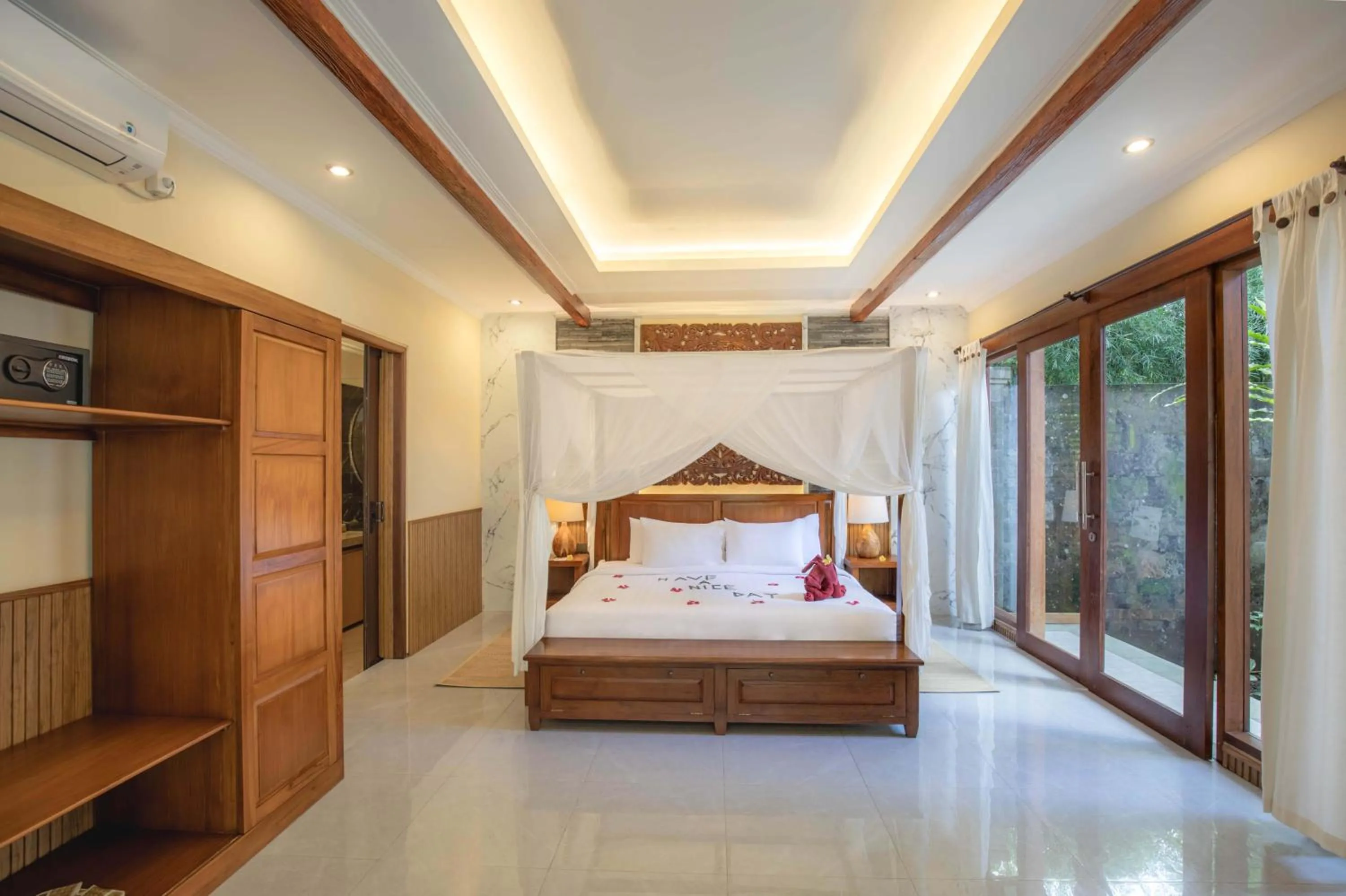 Bed in Suara Air Luxury Villa Ubud