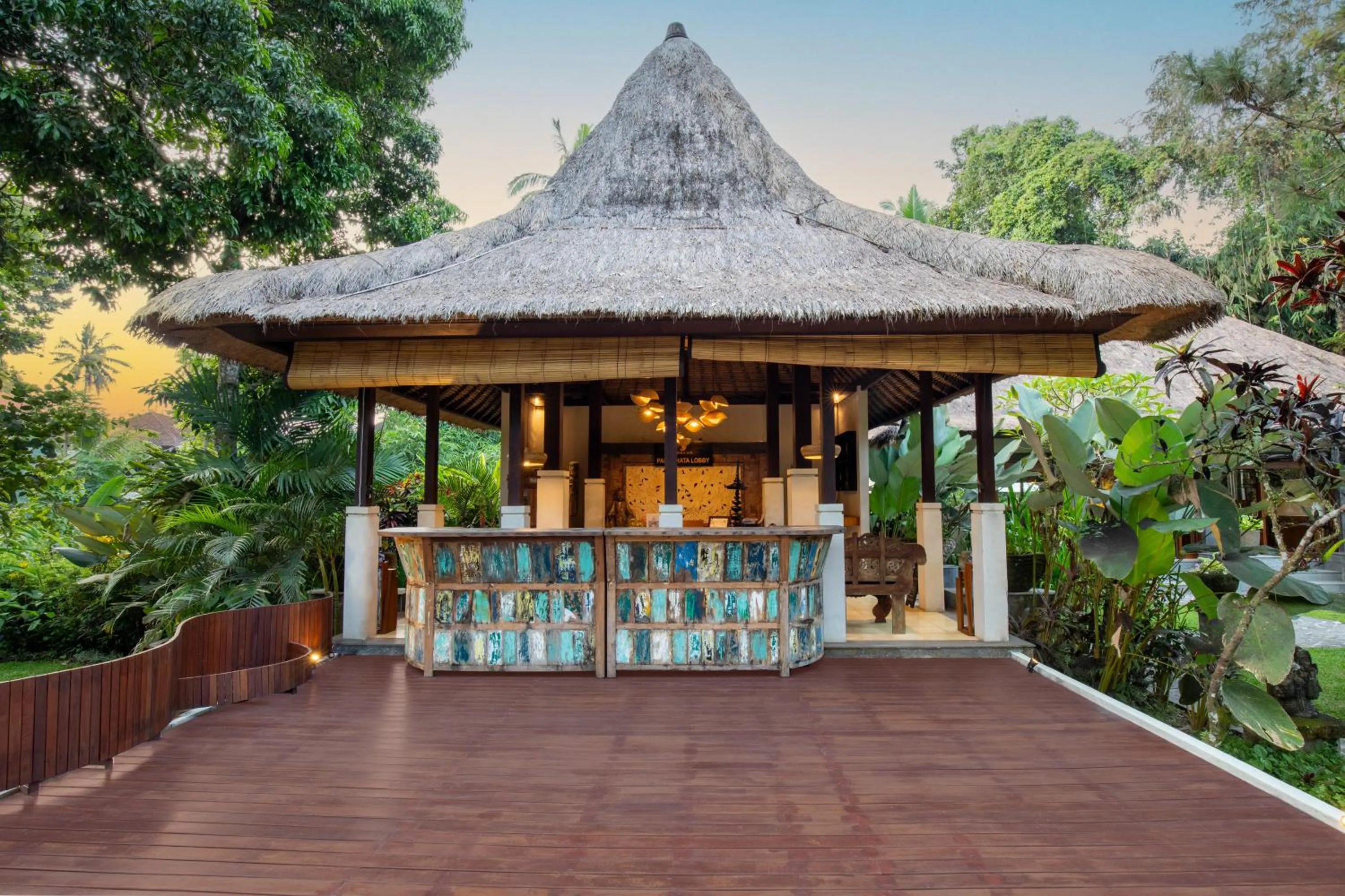 Lounge or bar in Suara Air Luxury Villa Ubud