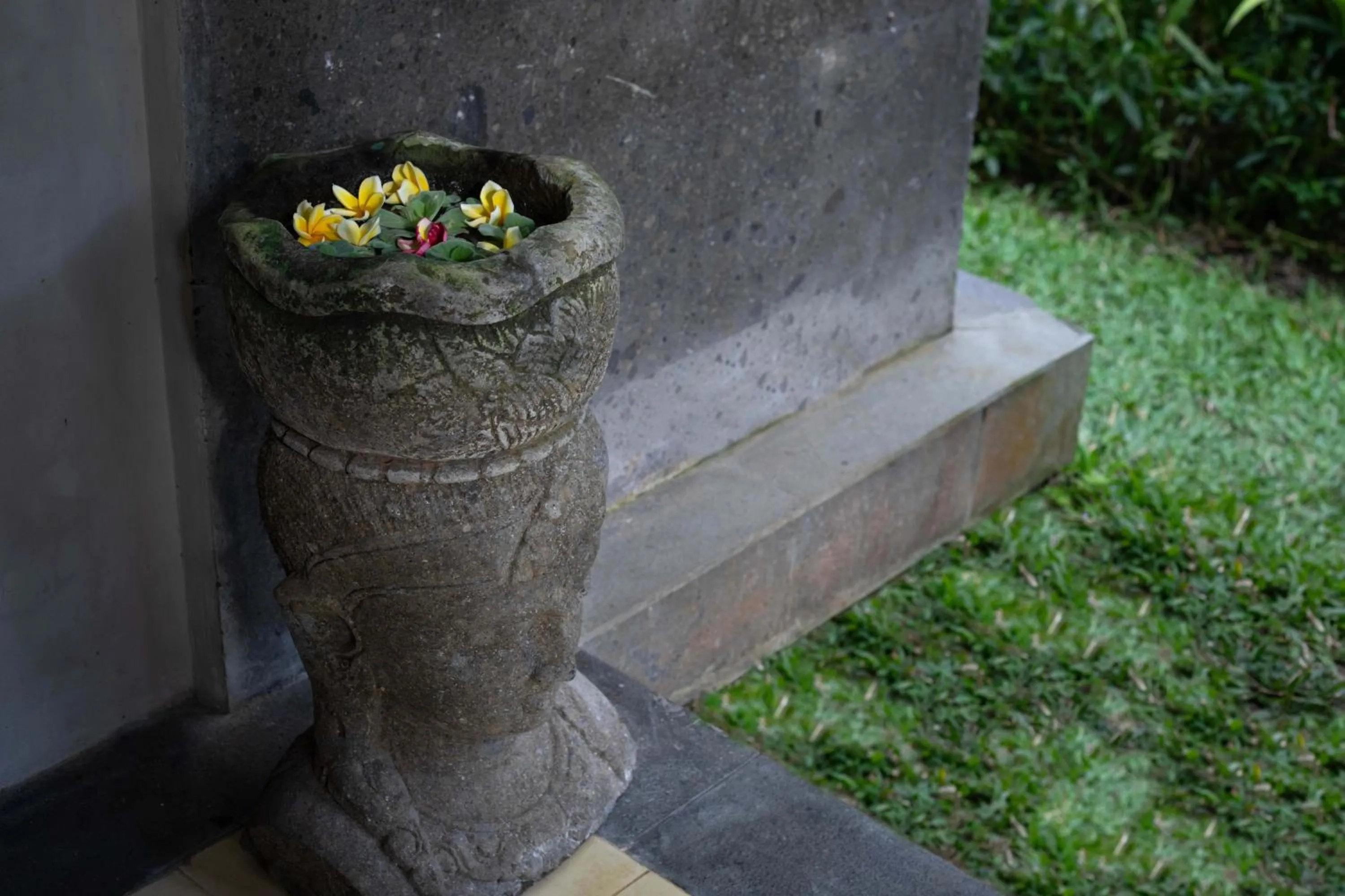 furniture in Suara Air Luxury Villa Ubud