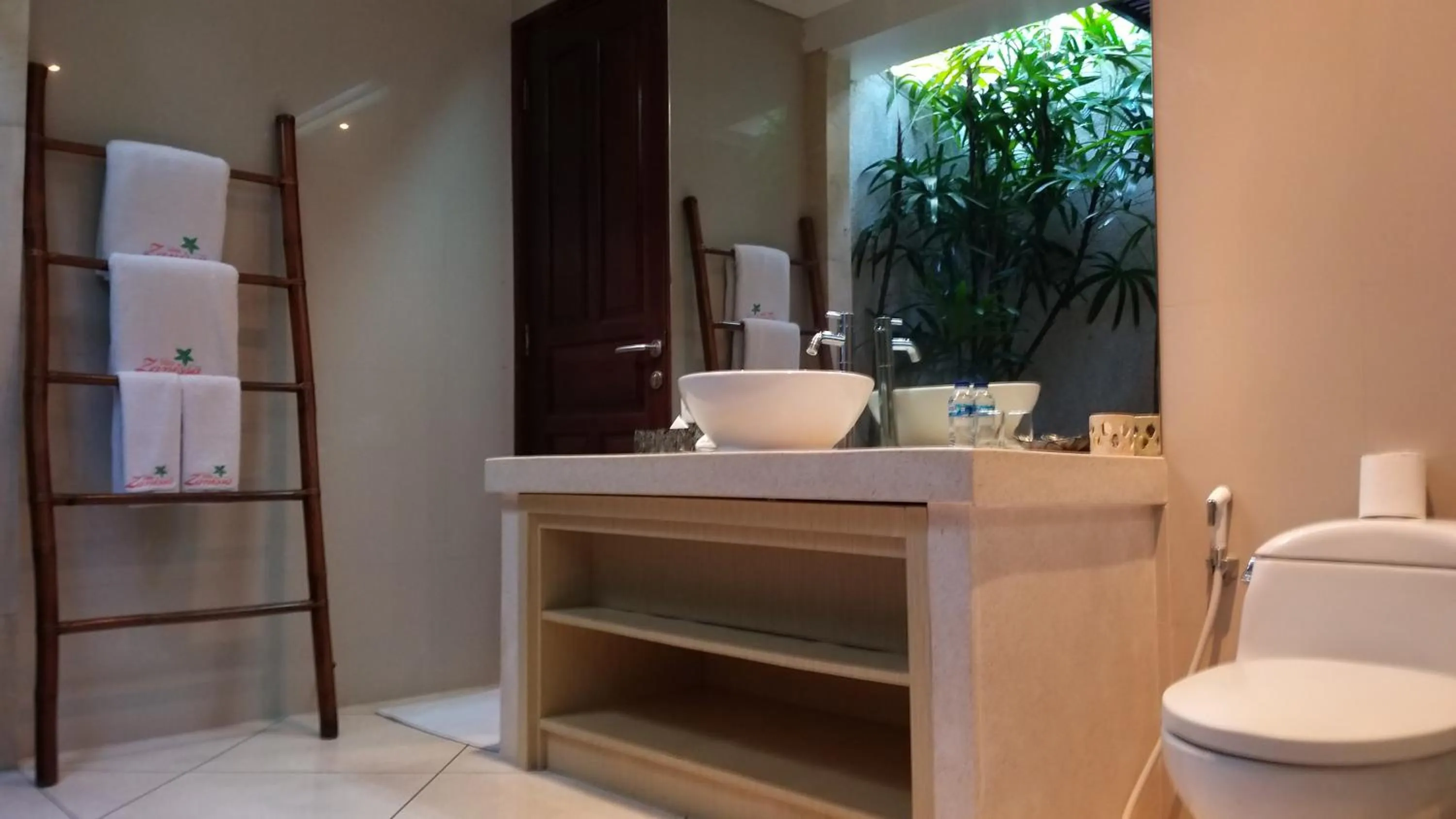 Bathroom in Villa Zanissa