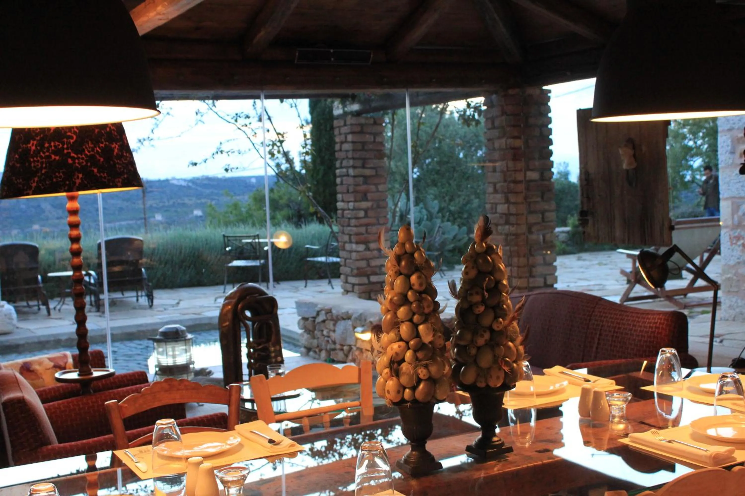 Restaurant/places to eat in Citta dei Nicliani