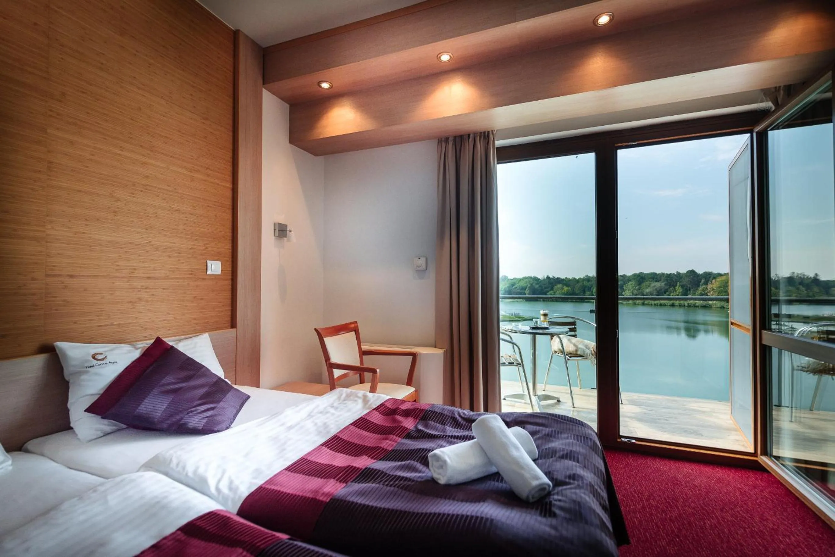 Bed in Hotel Corvus Aqua