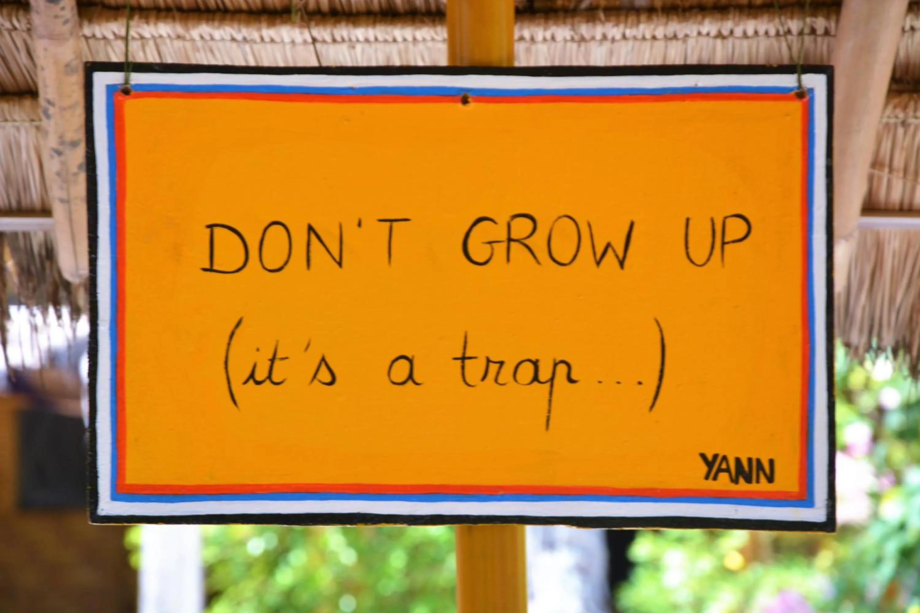 Decorative detail in Forra Dive Resort Sunrise