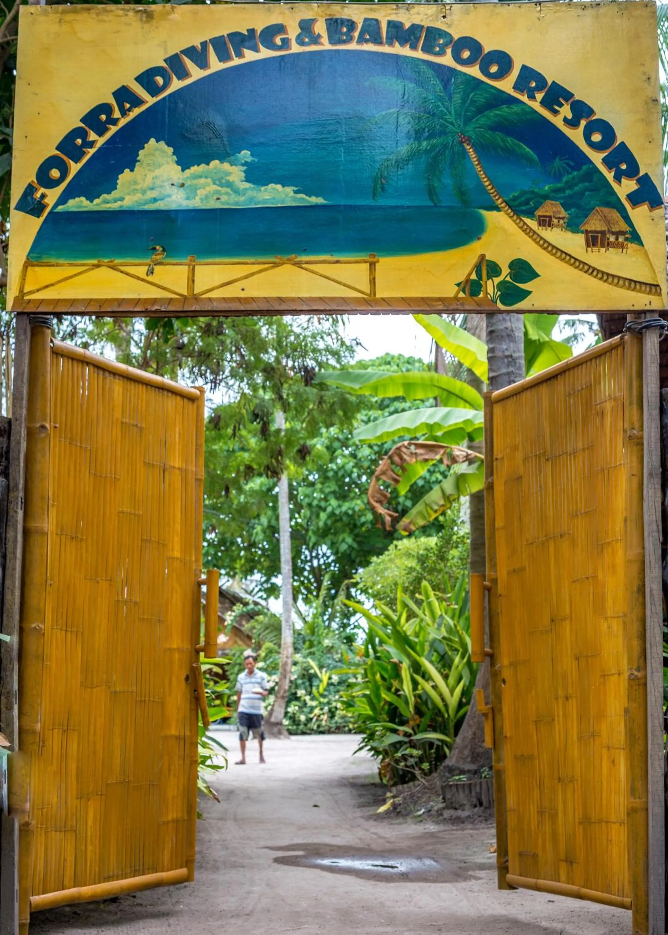 Facade/entrance in Forra Dive Resort Sunrise